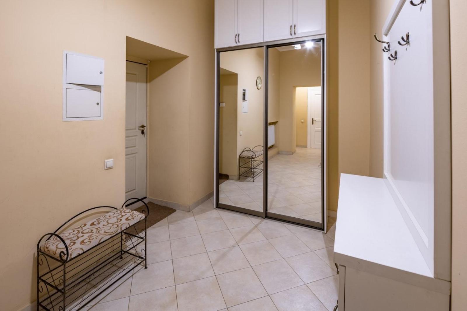 Romari apartment Братів Рогатинців 32 view 5