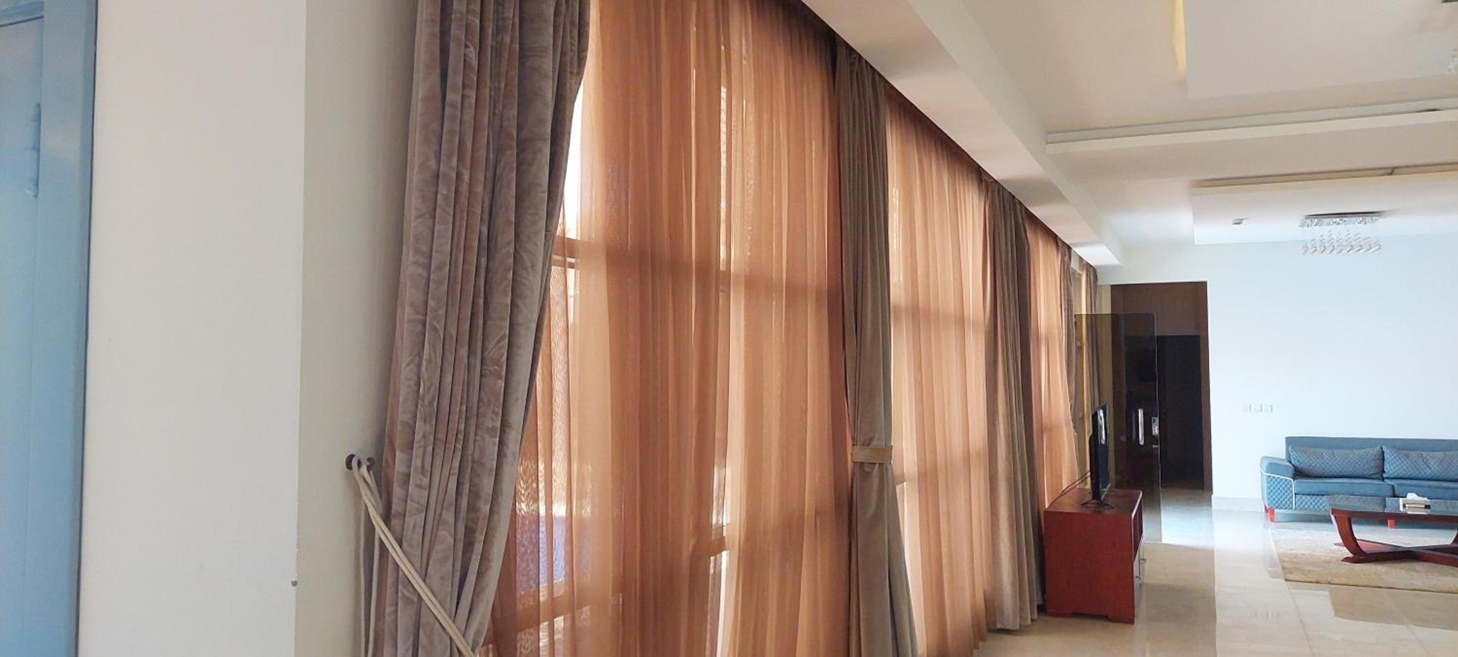Tola Holiday House Al Rimal