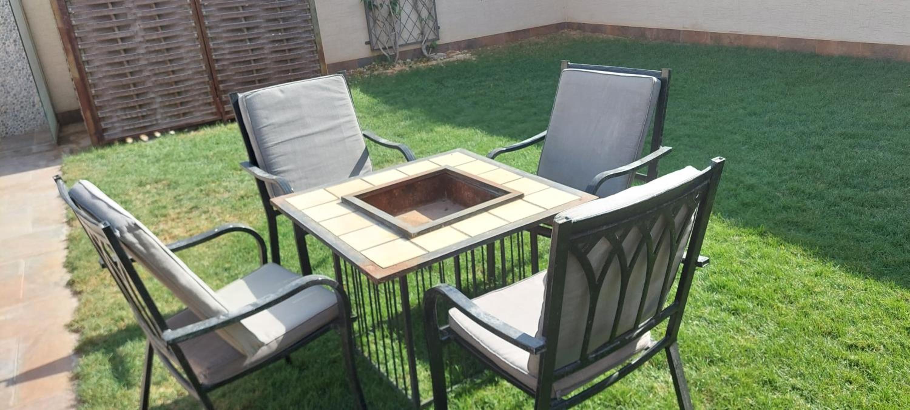 Tola Holiday House Al Rimal