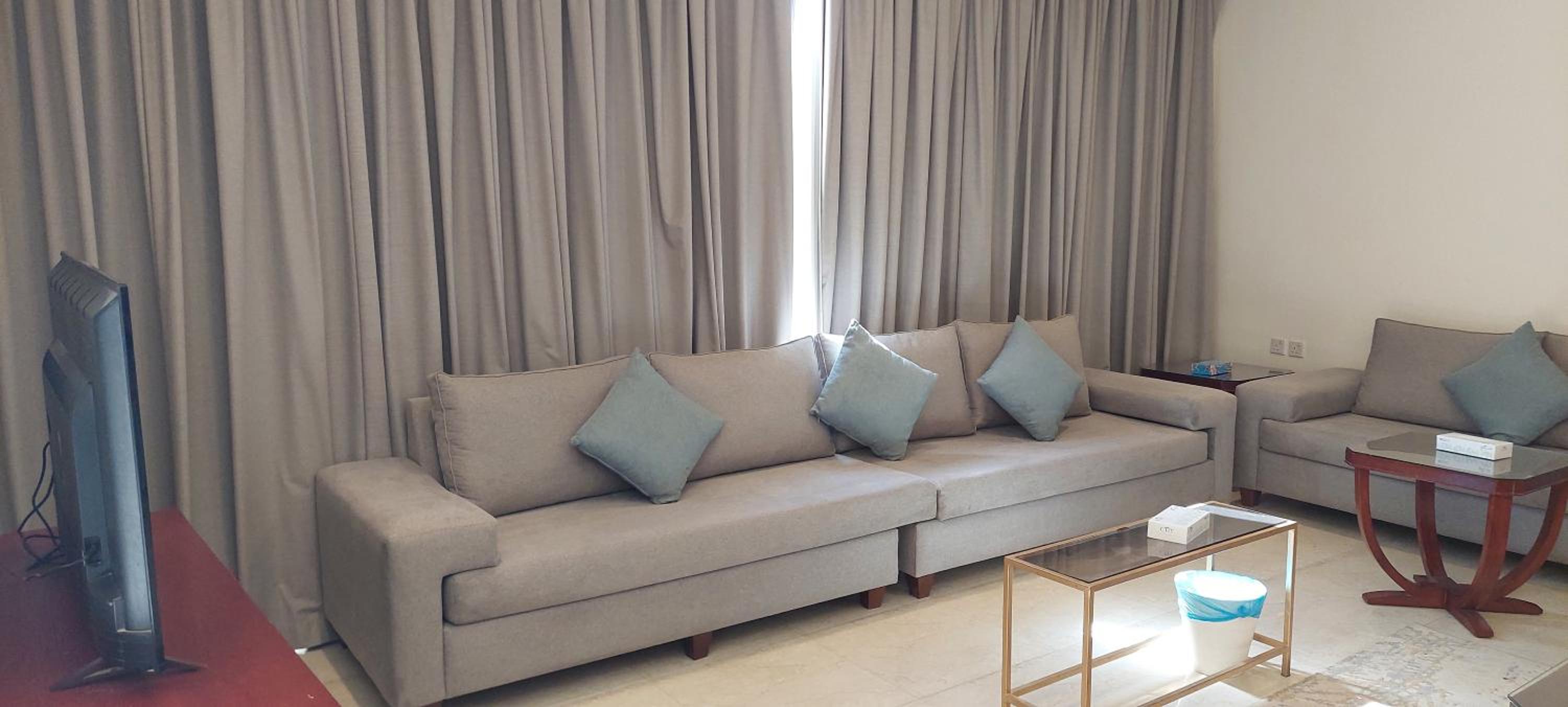 Tola Holiday House Al Rimal