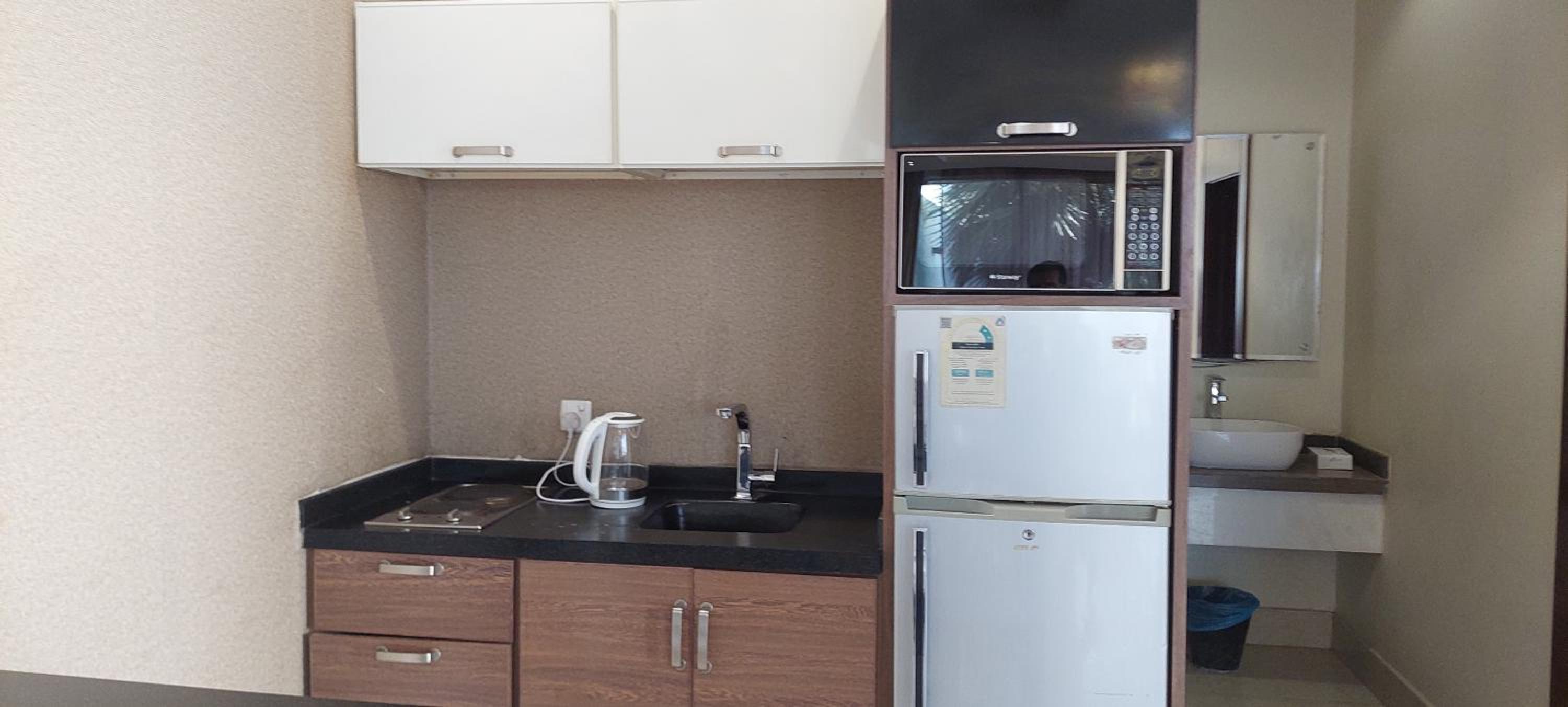 Tola Holiday House Al Rimal