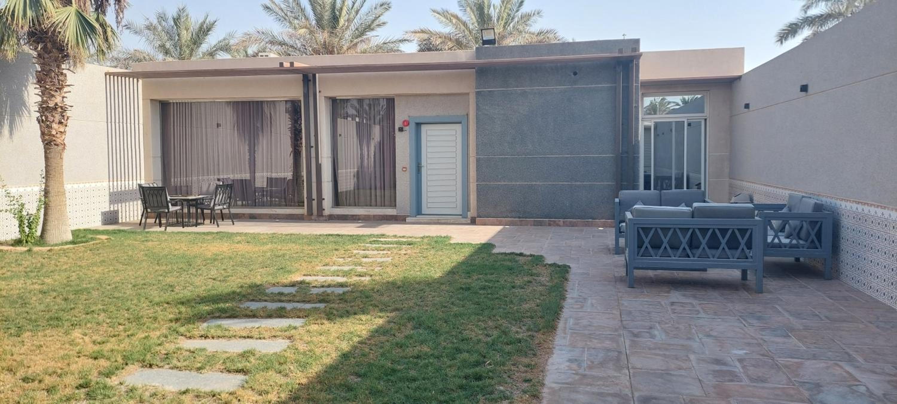 Tola Holiday House Al Rimal