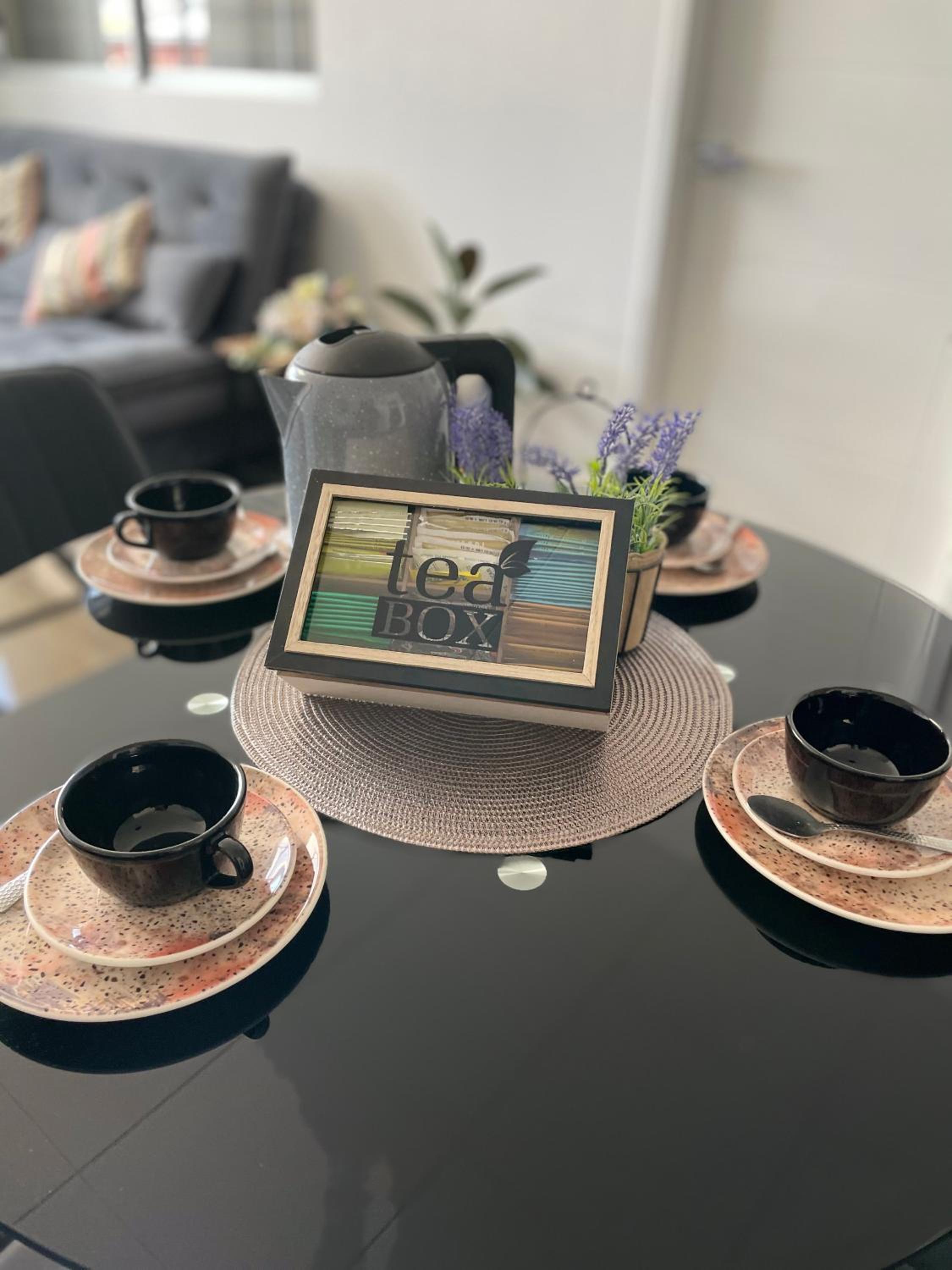 Hotel Brand-new 2 bedroom apartment Sopocachi - Image 1