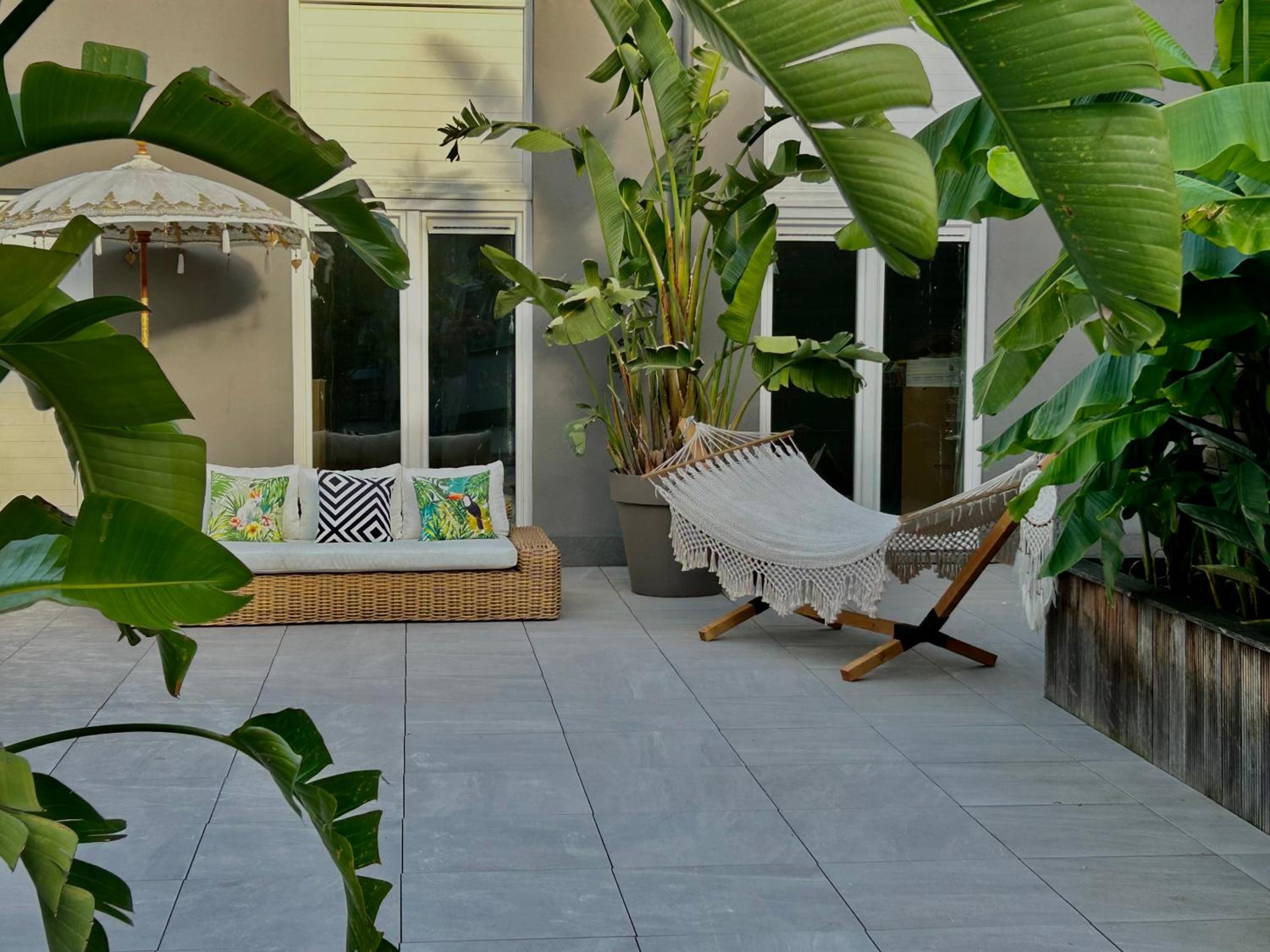 Phoenix garden