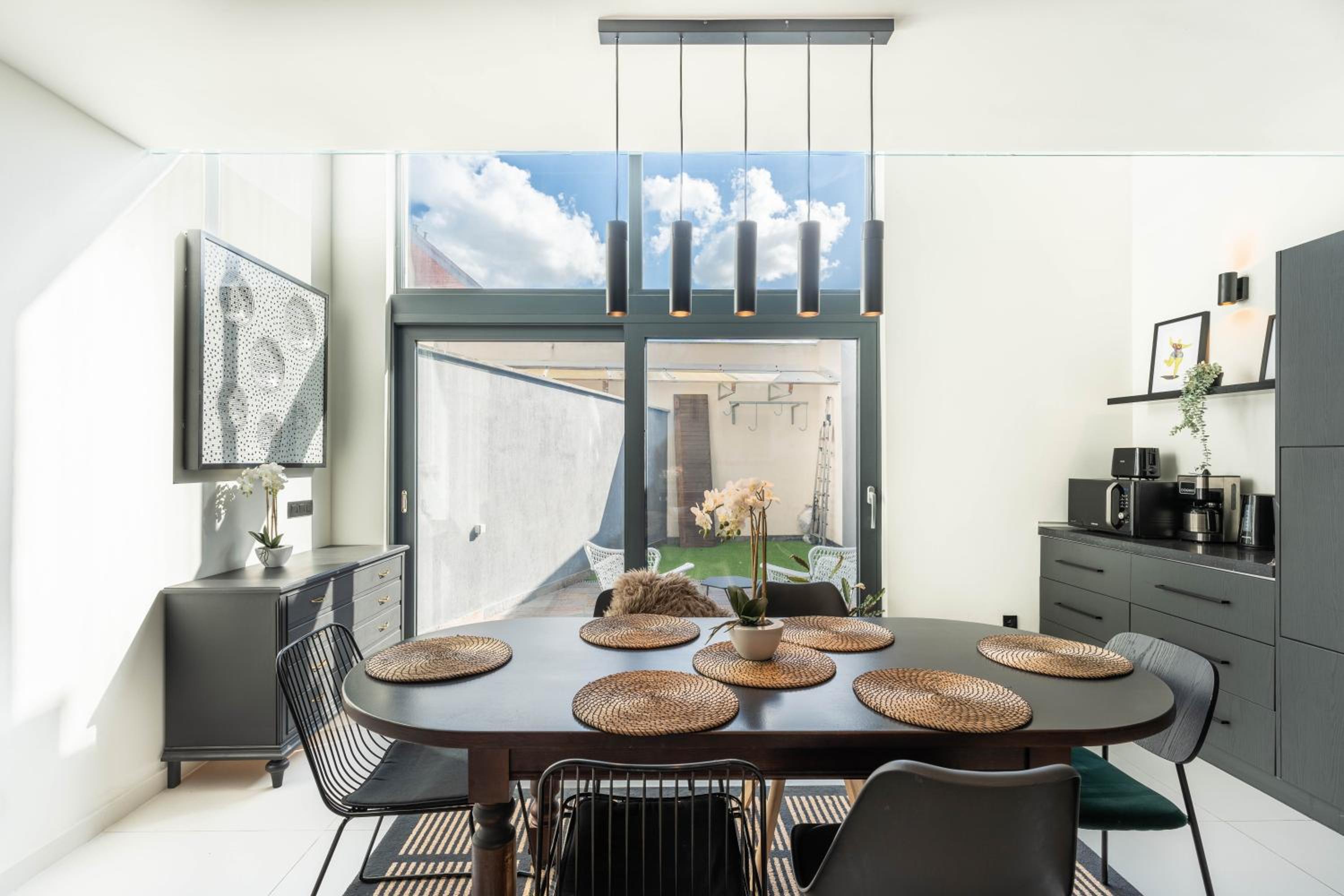 Cosy & Spacious House in Center
