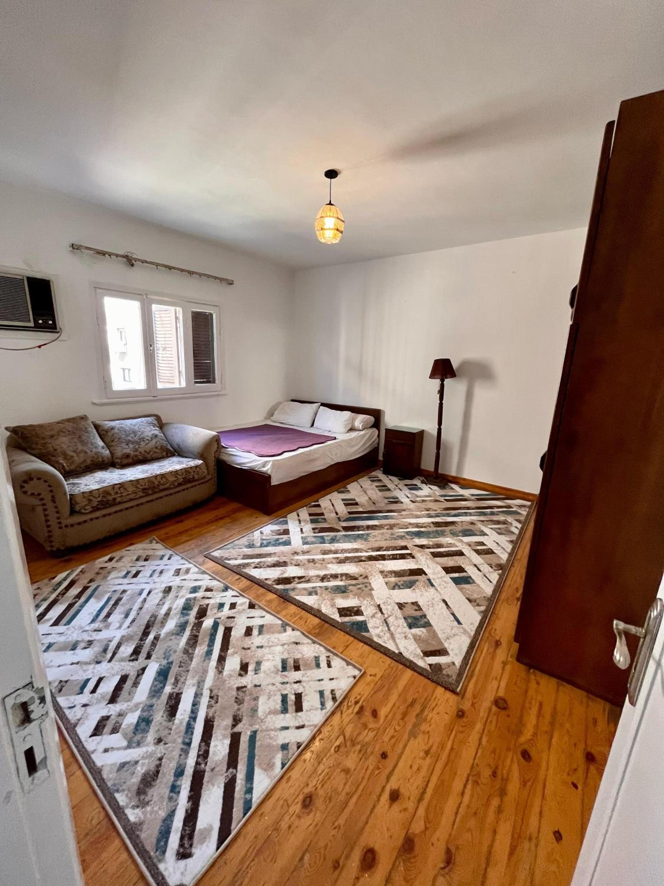 Cozy Modern Apartment in Prime Maadi