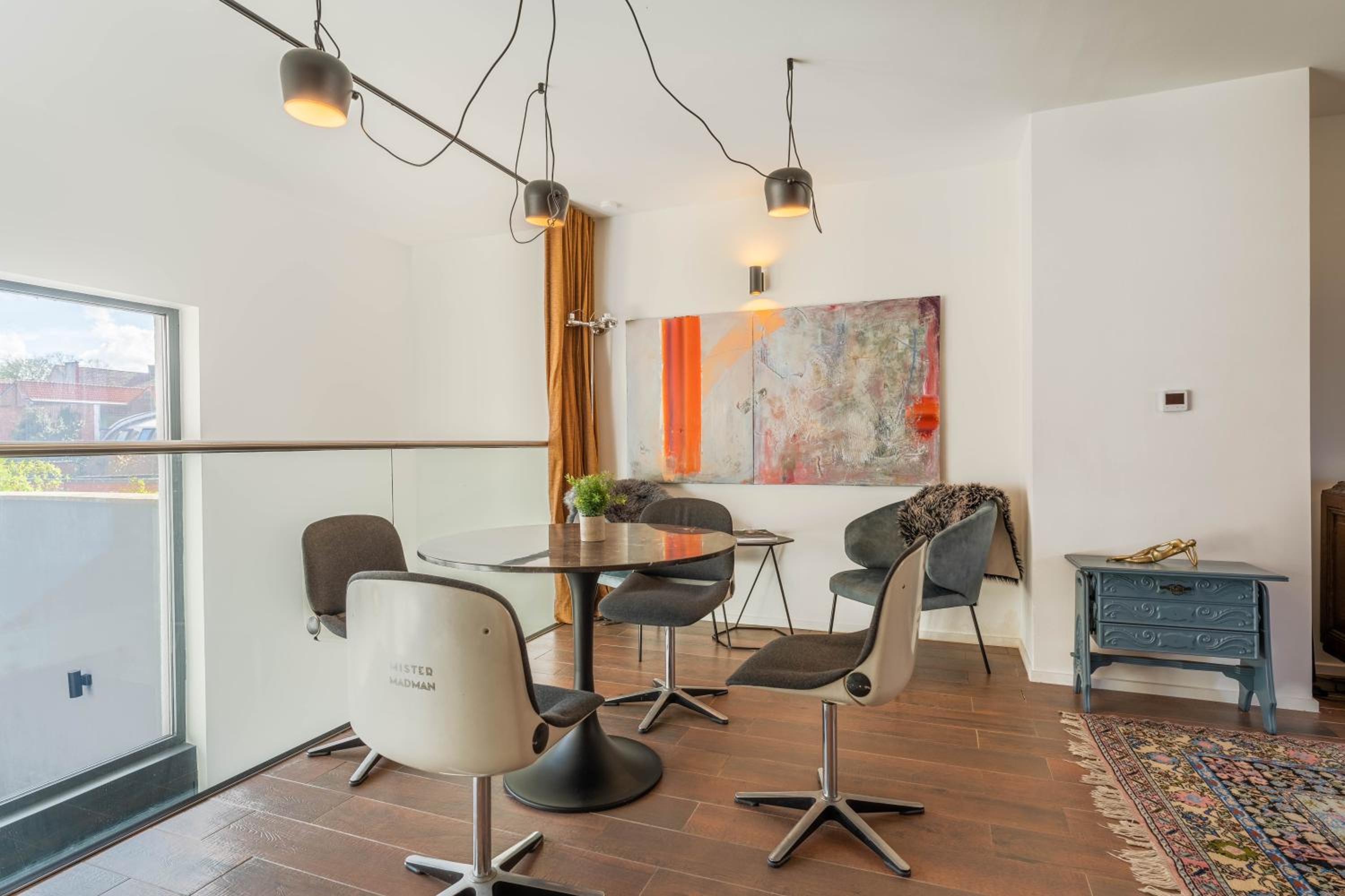 Cosy & Spacious House in Center