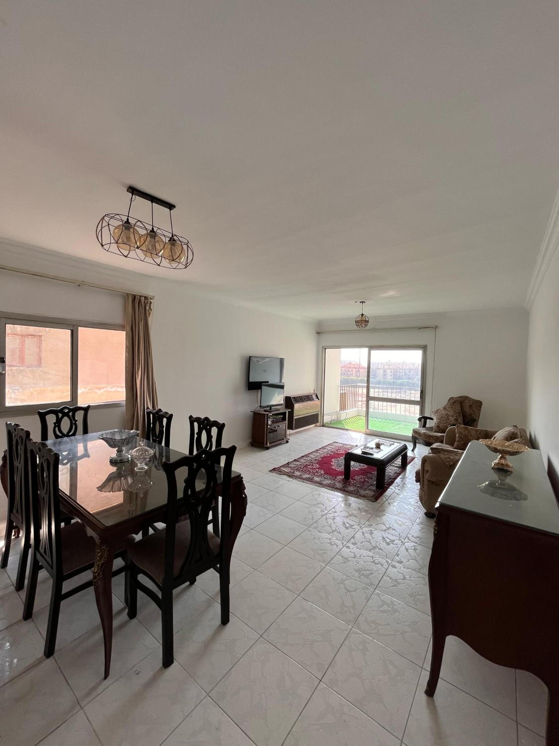 Cozy Modern Apartment in Prime Maadi