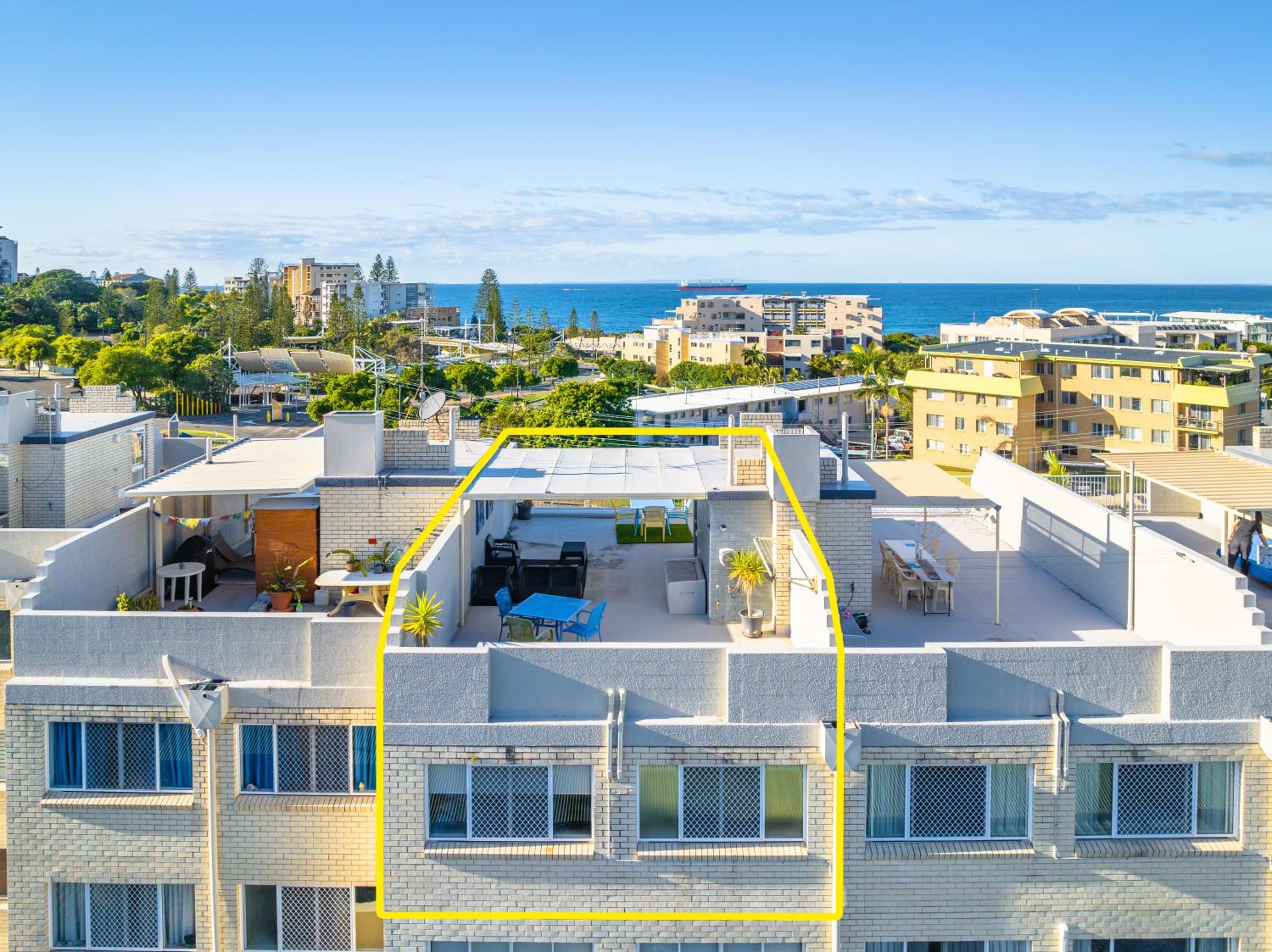 Kings Beach Huge Private Rooftop Ocean Views Best Location