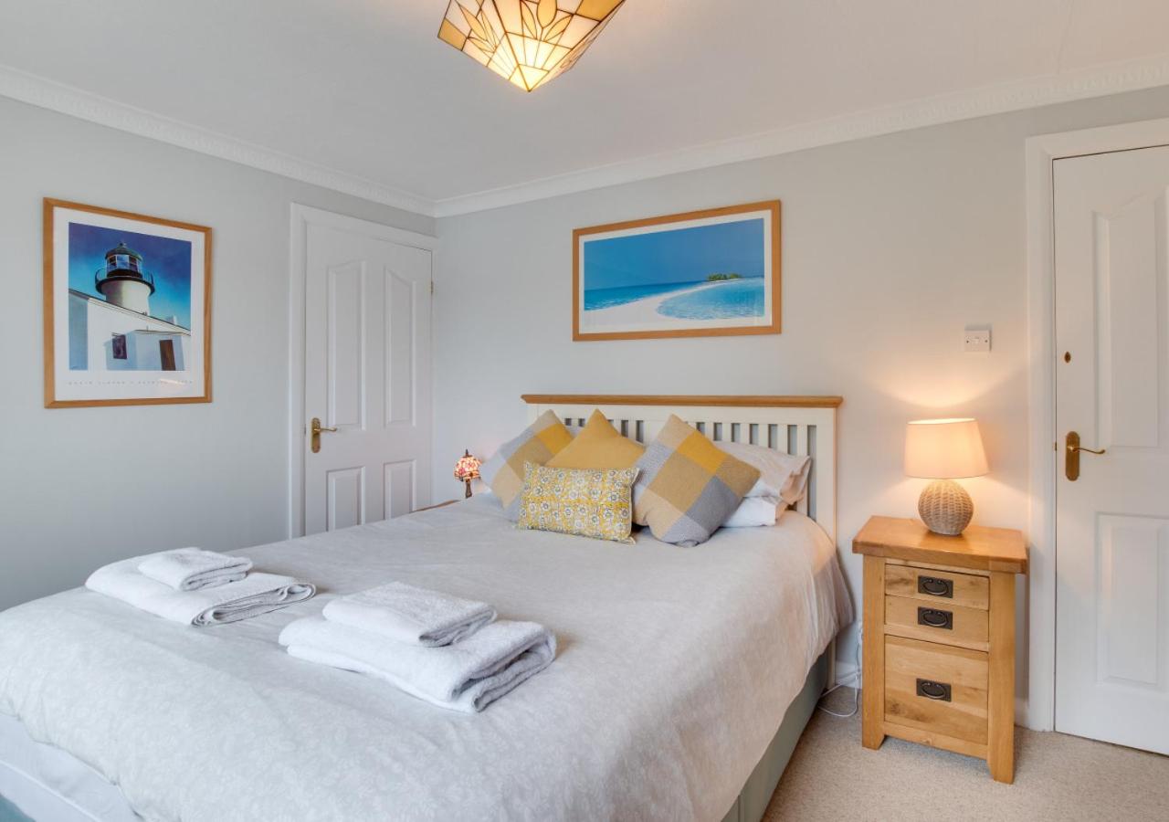 4 Bed in Kingswear oc-bc135