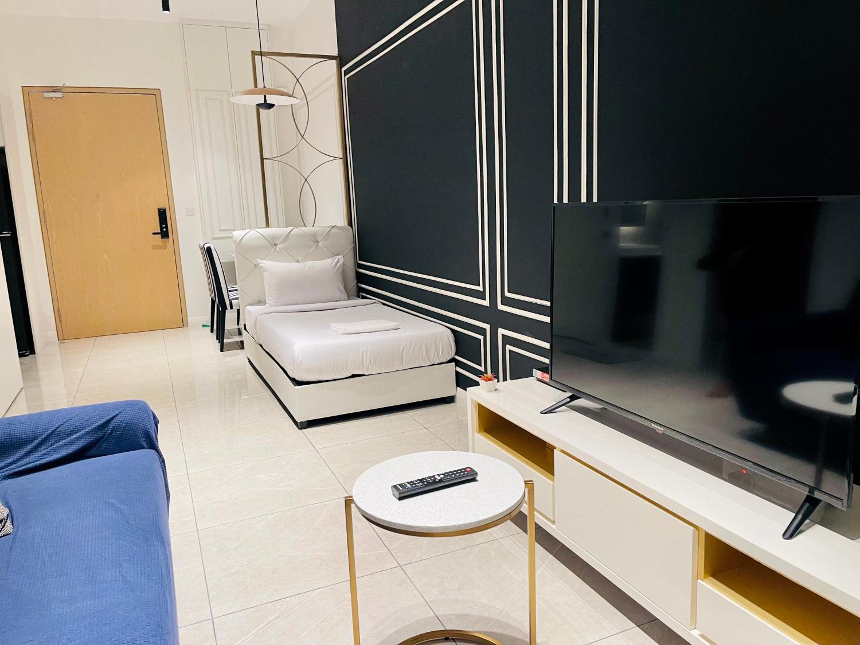 Crystal Suites at Axon Residence near Pavilion