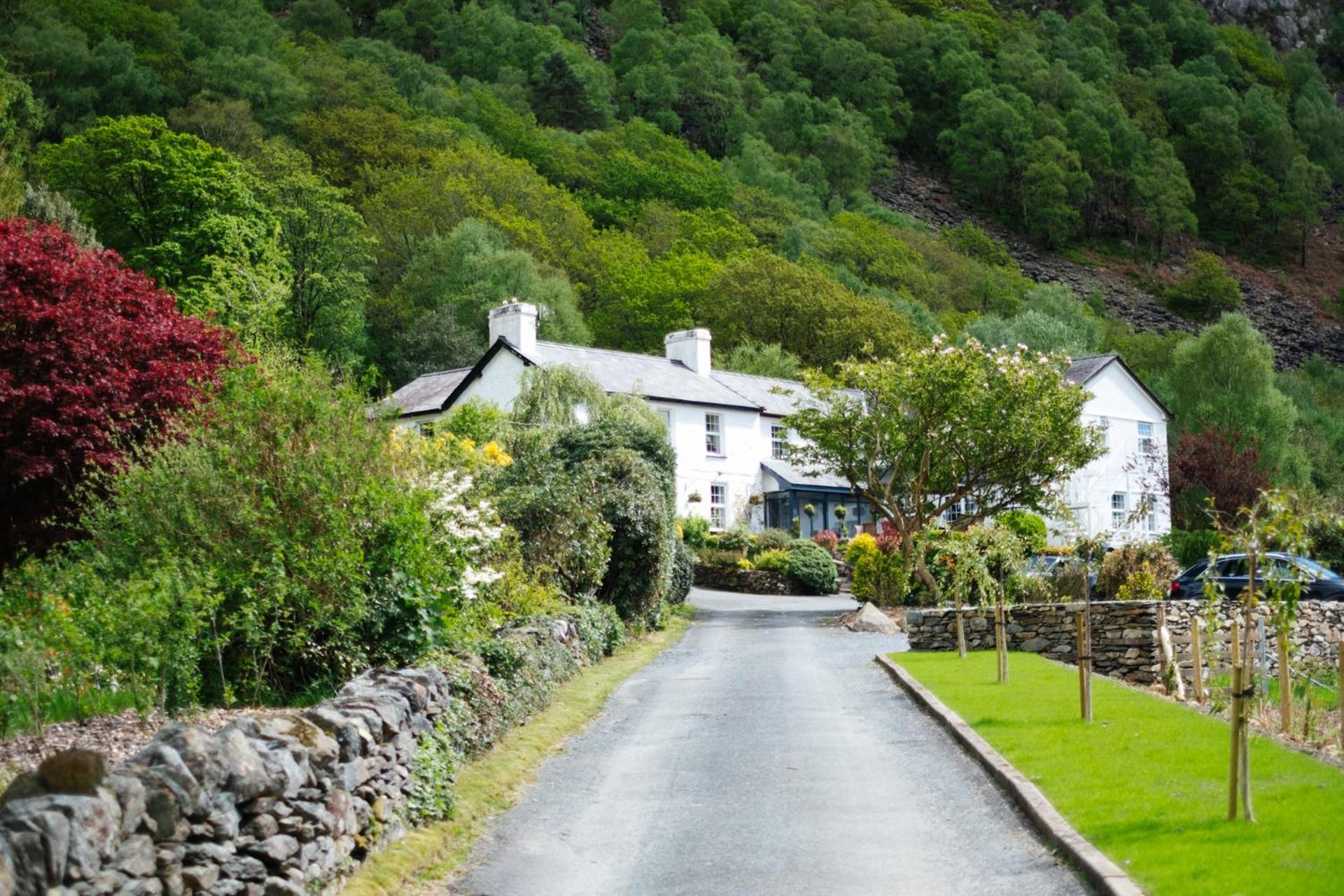 Hotel Tŷ Afon - River House - Image 1
