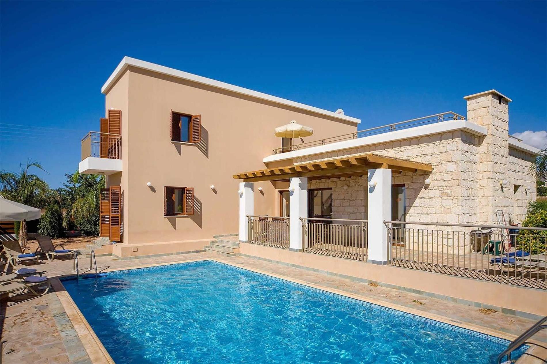 Luxury Coral Bay Villa - Villa Coral Olympus Hera - 4 Bedrooms - Private Swimming Pool - Distant SeaView