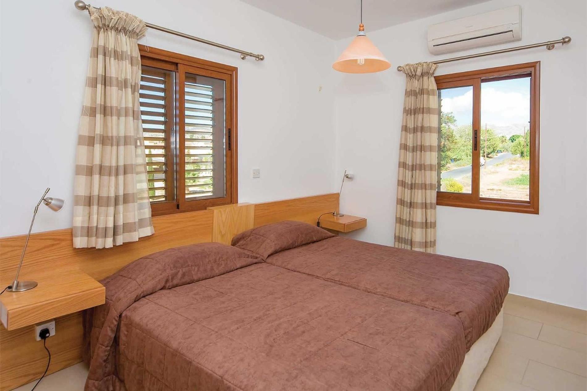 Luxury Coral Bay Villa - Villa Coral Olympus Hera - 4 Bedrooms - Private Swimming Pool - Distant SeaView