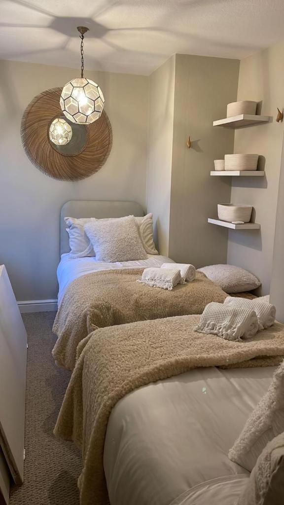 Luxury apartment, 60 High St, St Martins view 4