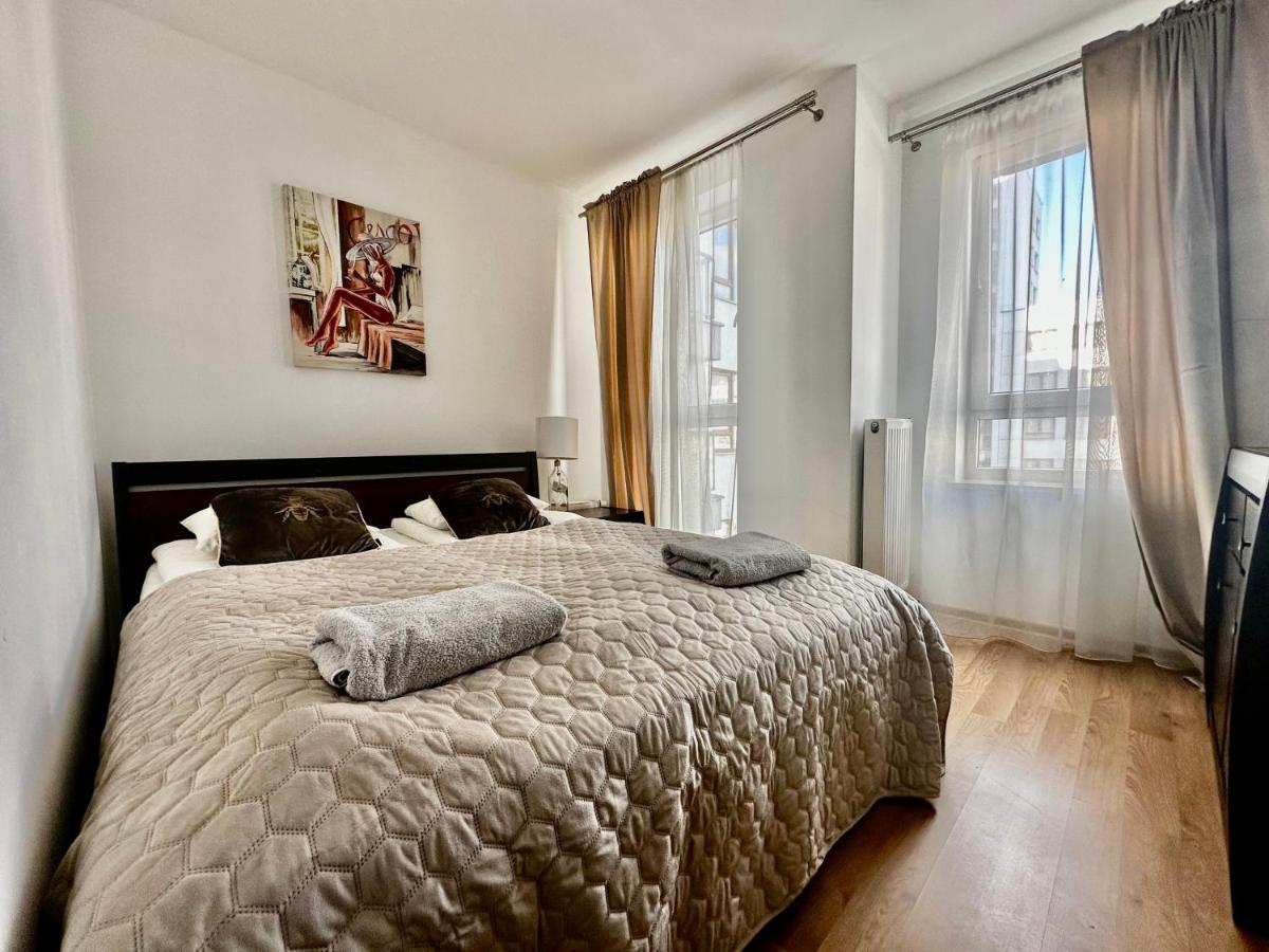 Warsaw Inside Apartments view 5