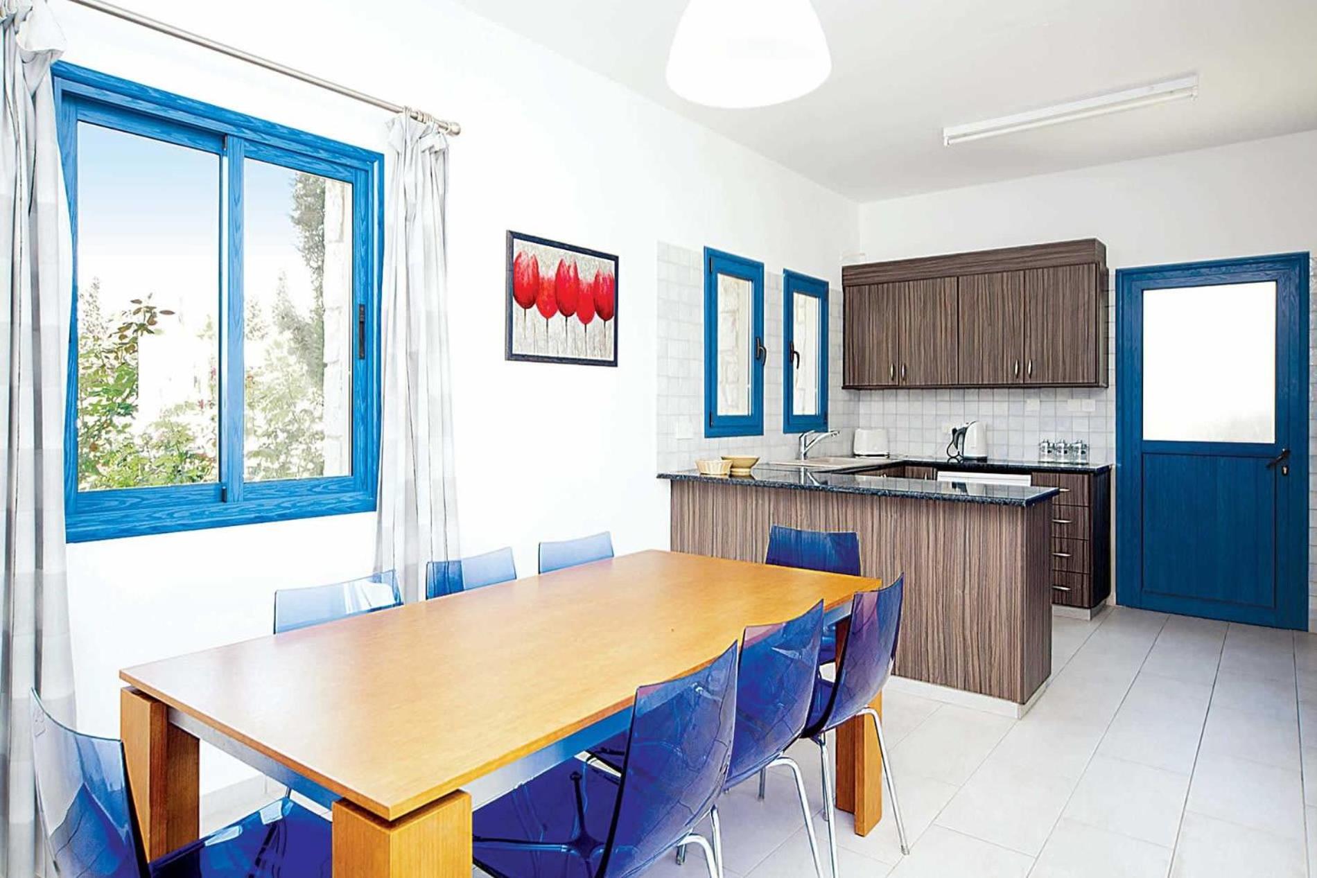 Luxury Coral Bay Villa - Villa Coral Olympus Artemis - 4 Bedroom Villa - Private Swimming Pool - Central Location