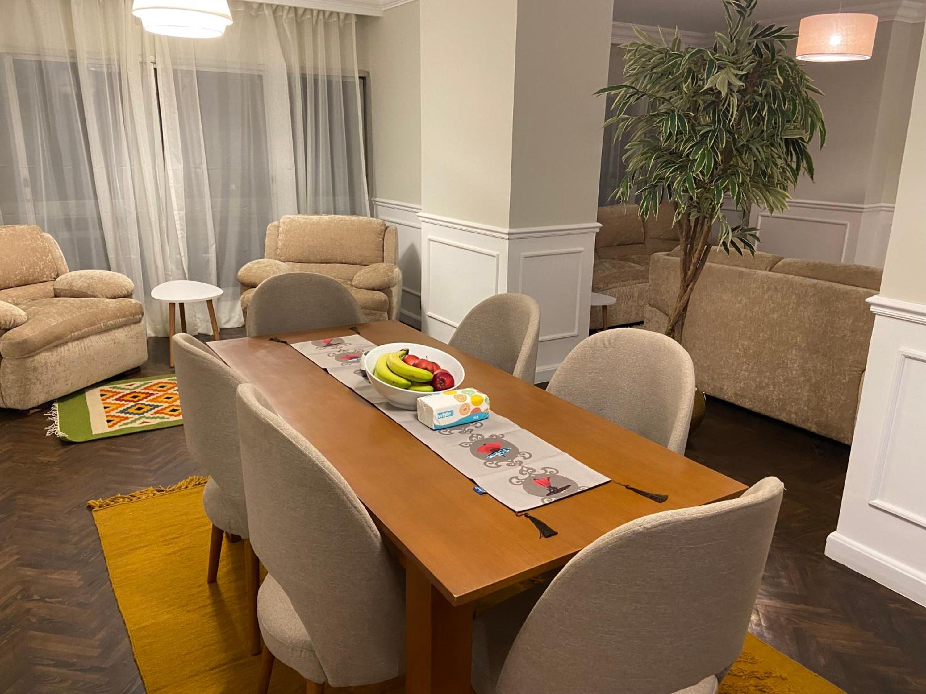 Lovely 2 bedroom by the Nile