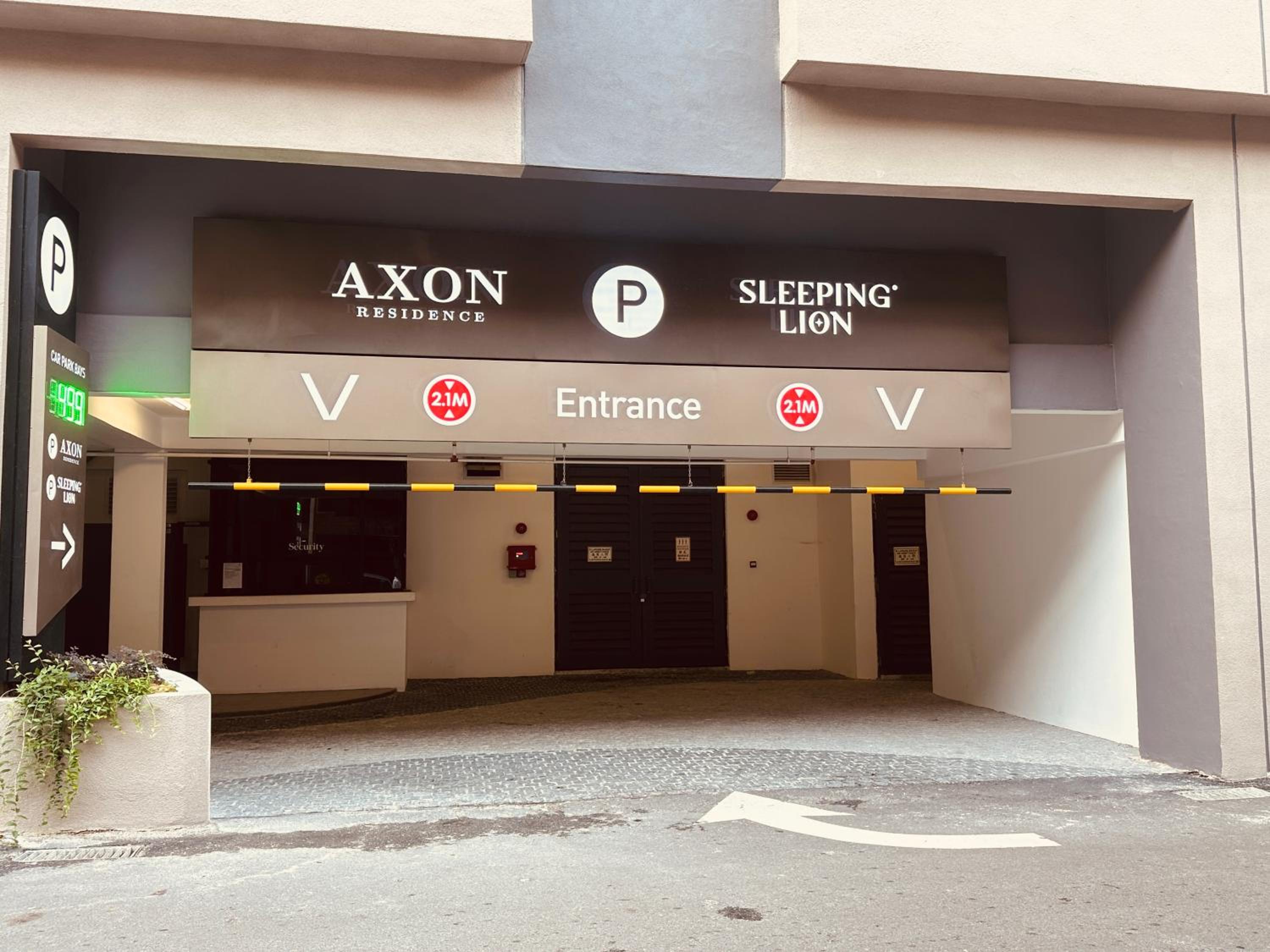 Crystal Suites at Axon Residence near Pavilion