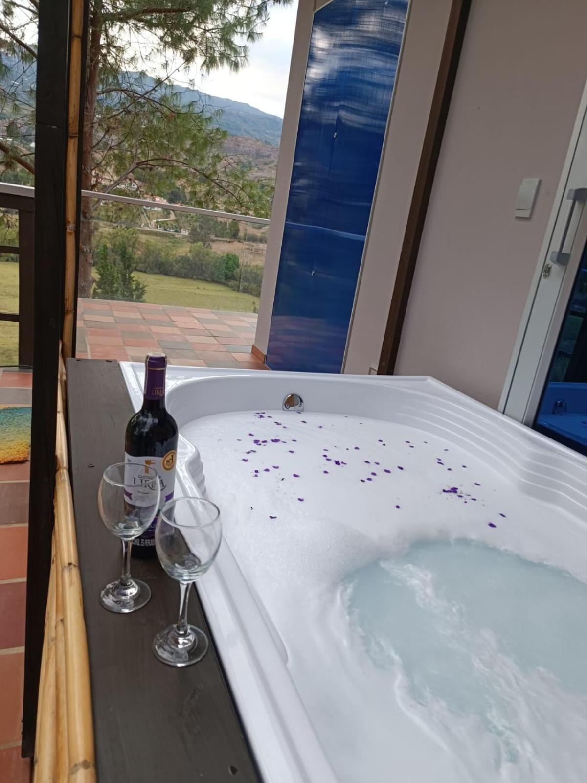 Amonitas Glamping Deluxe