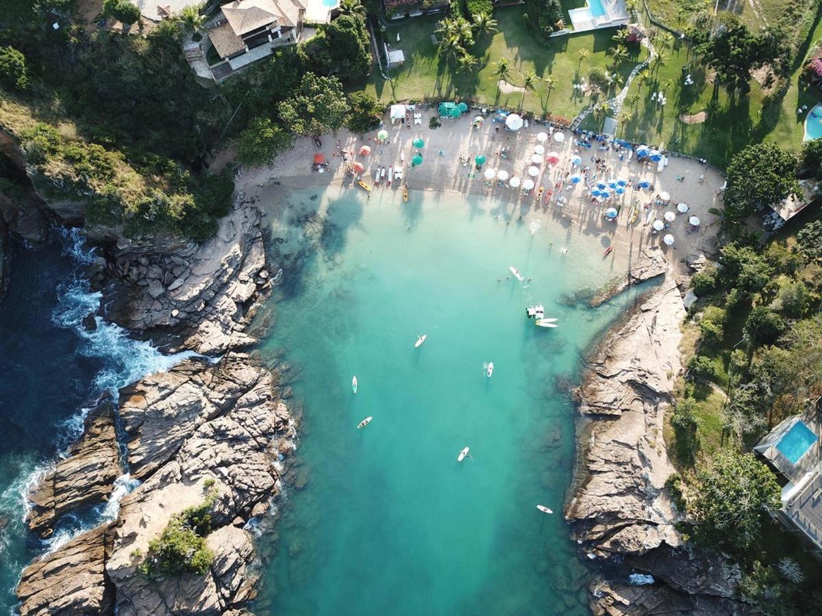 Apartamento con área gourmet, piscina privada hasta 8 personas