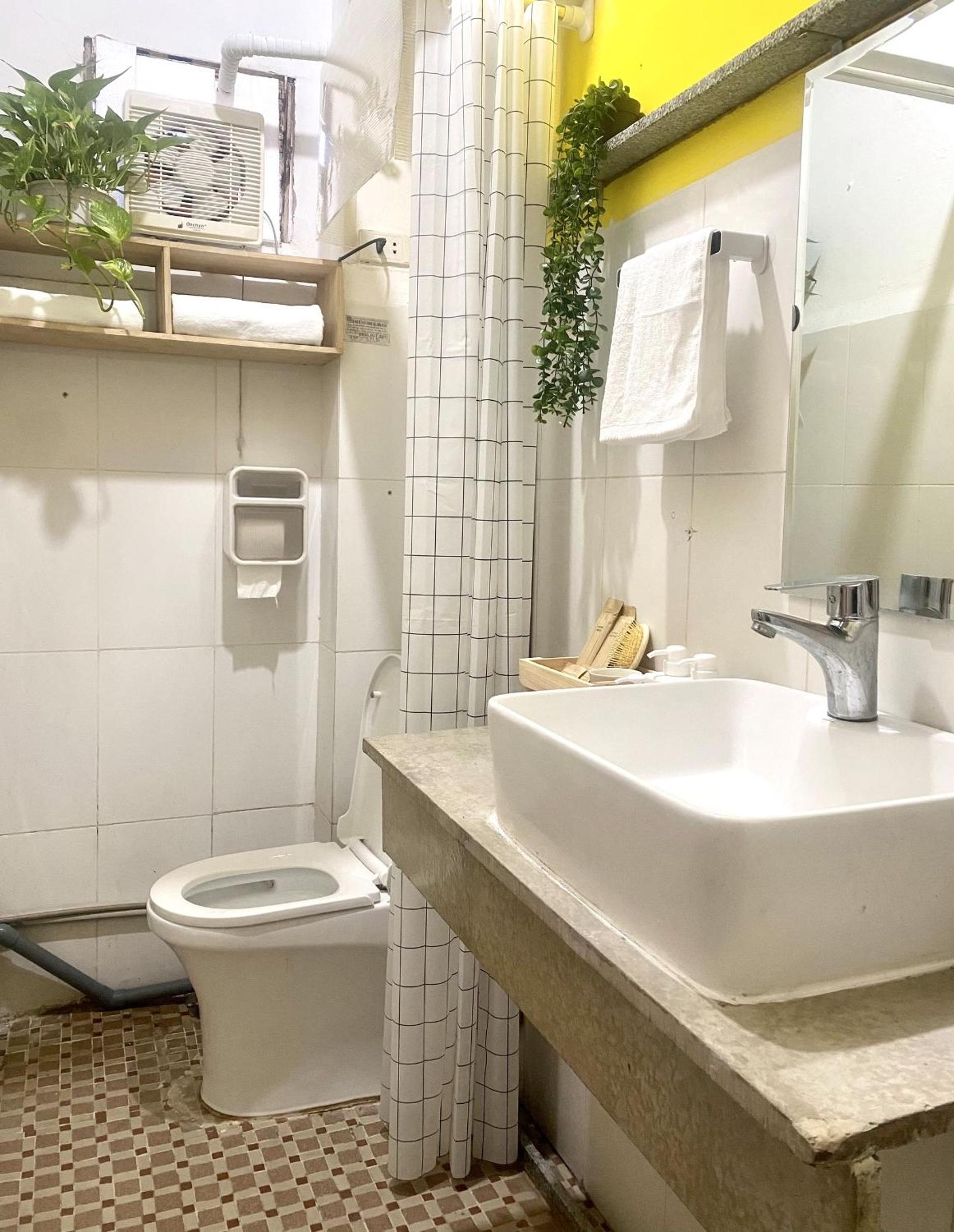 Tiny Homes- Vintage Apartments