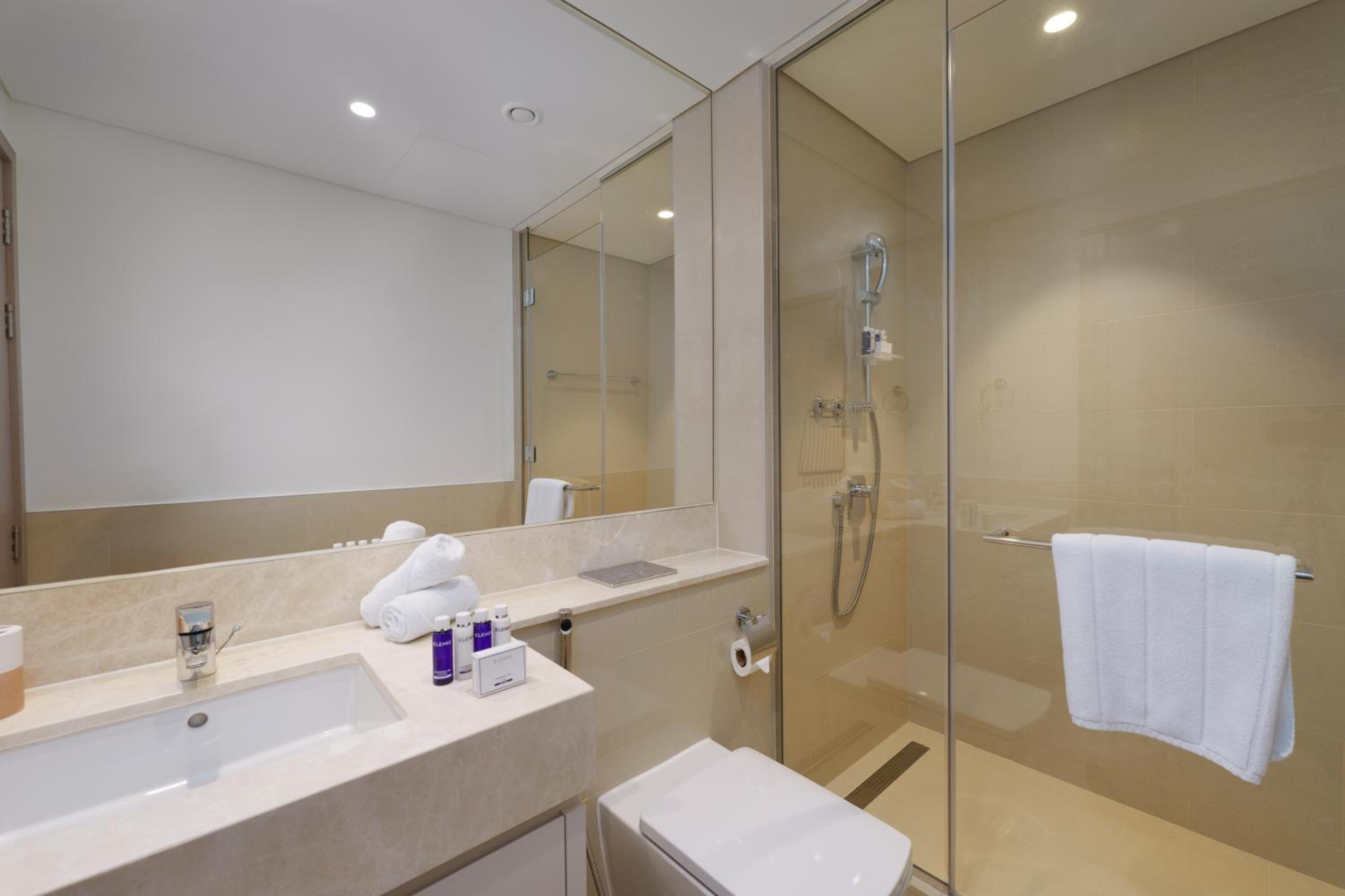 Maison Privee - Luxury 2Bedroom with Burj Khalifa & Fountain Views