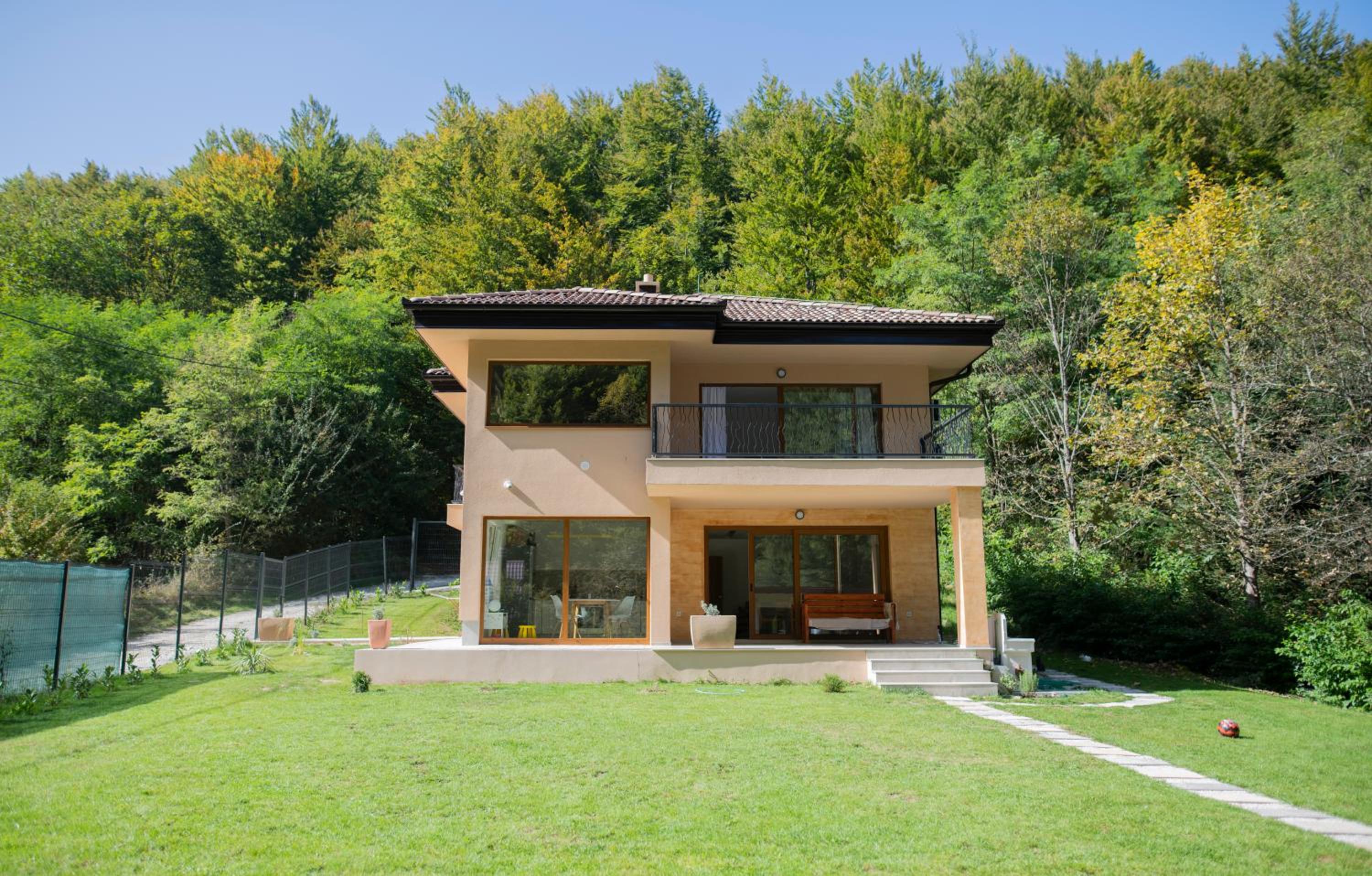 Villa Rivus - Private Family Retreat near Sarajevo