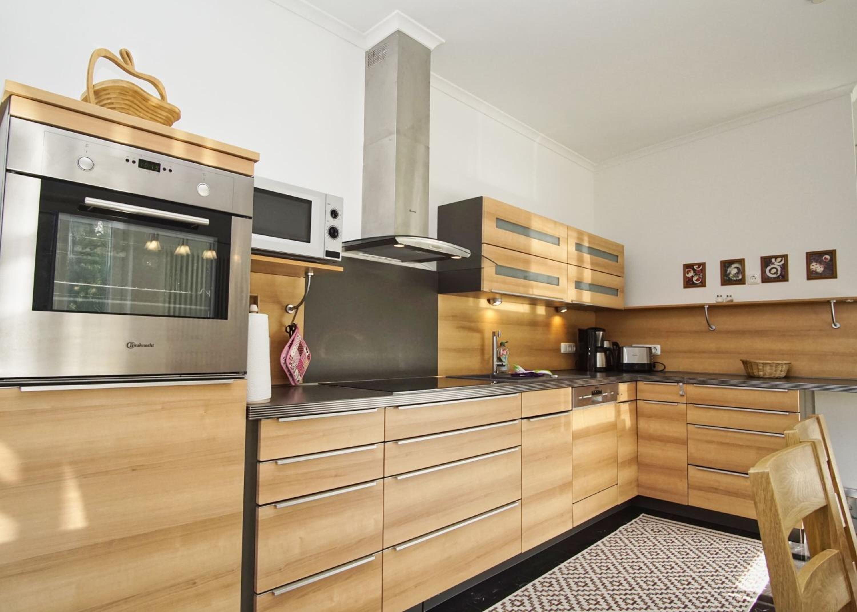 Direkt am Waldrand mit Balkon und in Strandnähe - Ferienwohnung Cosmo