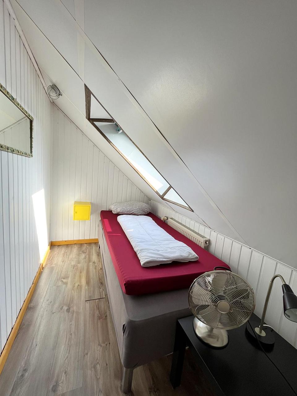 Homeplanet Hostel
