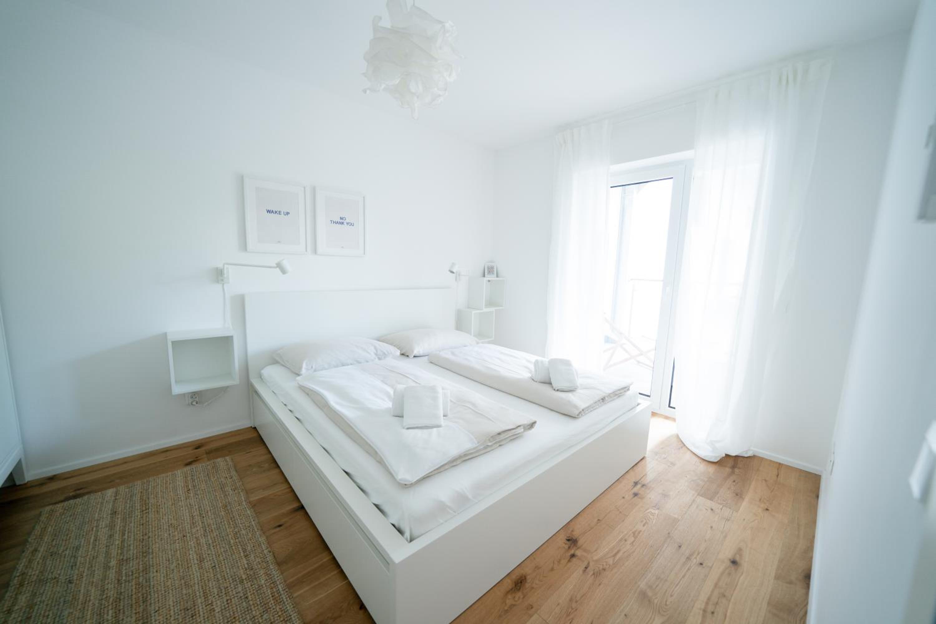 Apartment Seekind view 3