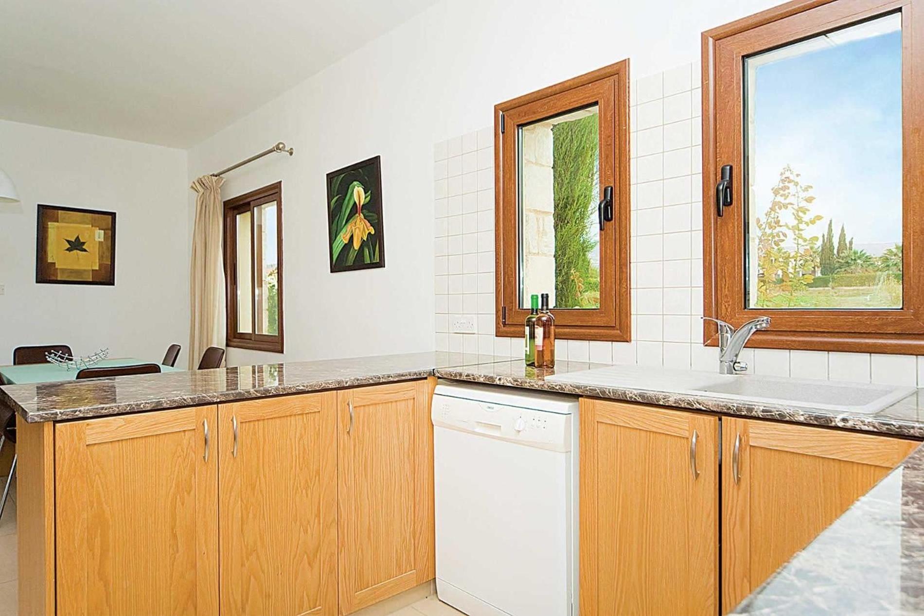 Luxury Paphos Villa - Villa Coral Olympus Poseidon - 3 Bedroom Villa - Central Location