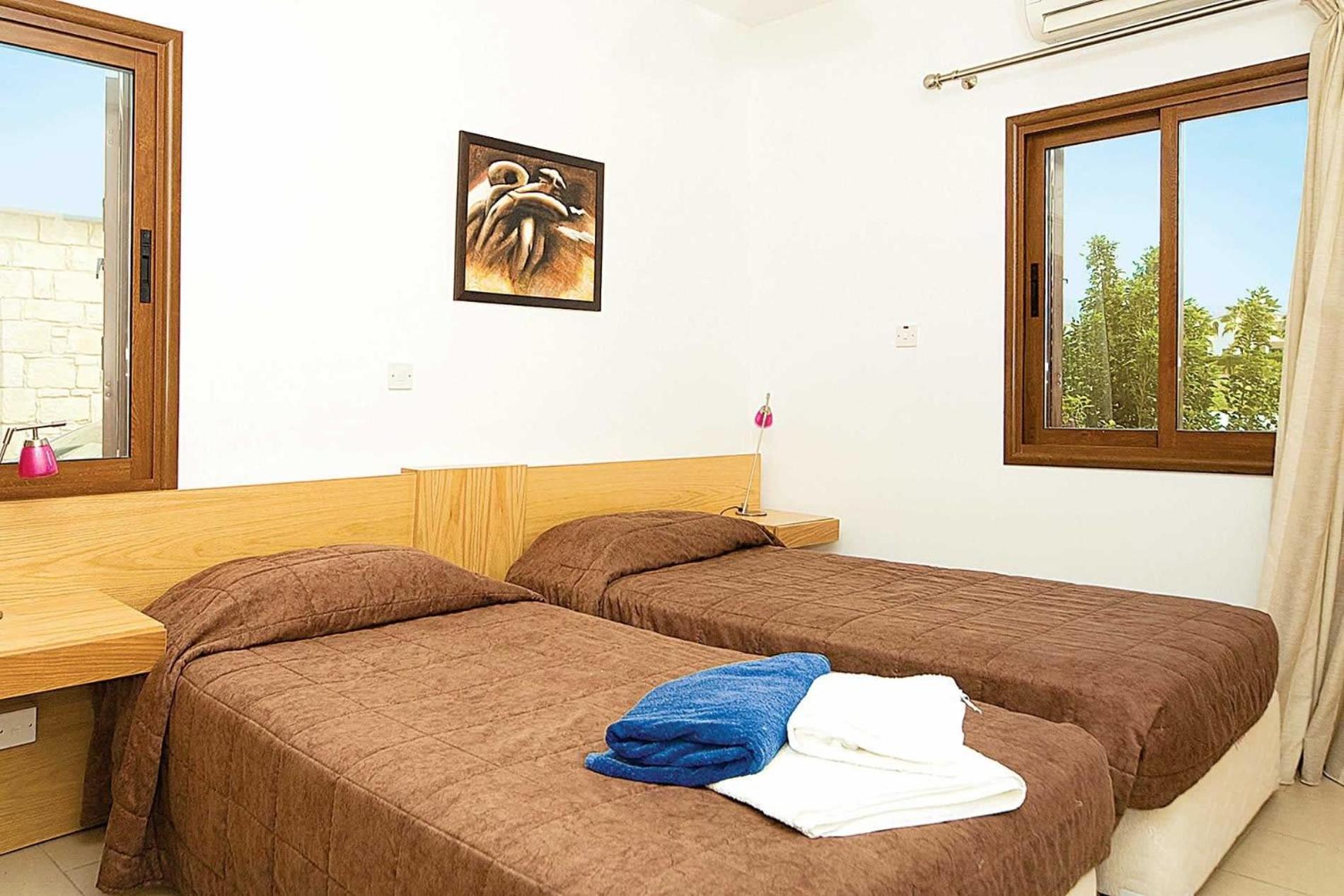 Luxury Paphos Villa - Villa Coral Olympus Poseidon - 3 Bedroom Villa - Central Location