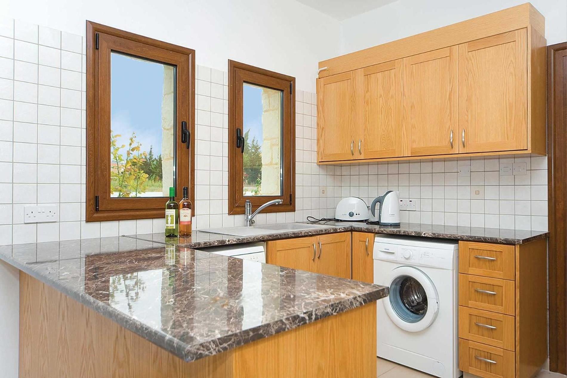 Luxury Paphos Villa - Villa Coral Olympus Poseidon - 3 Bedroom Villa - Central Location
