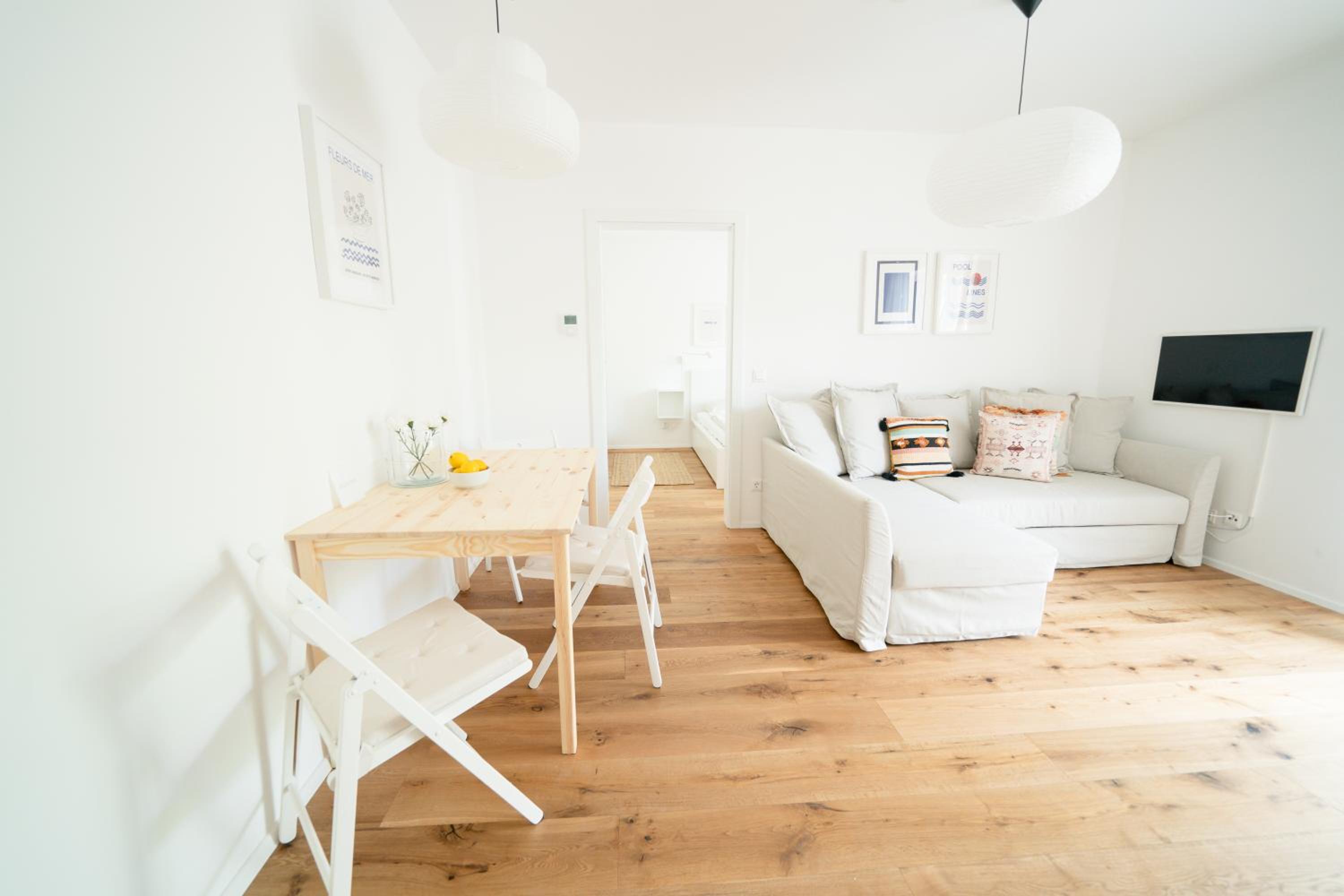 Apartment Seekind view 5