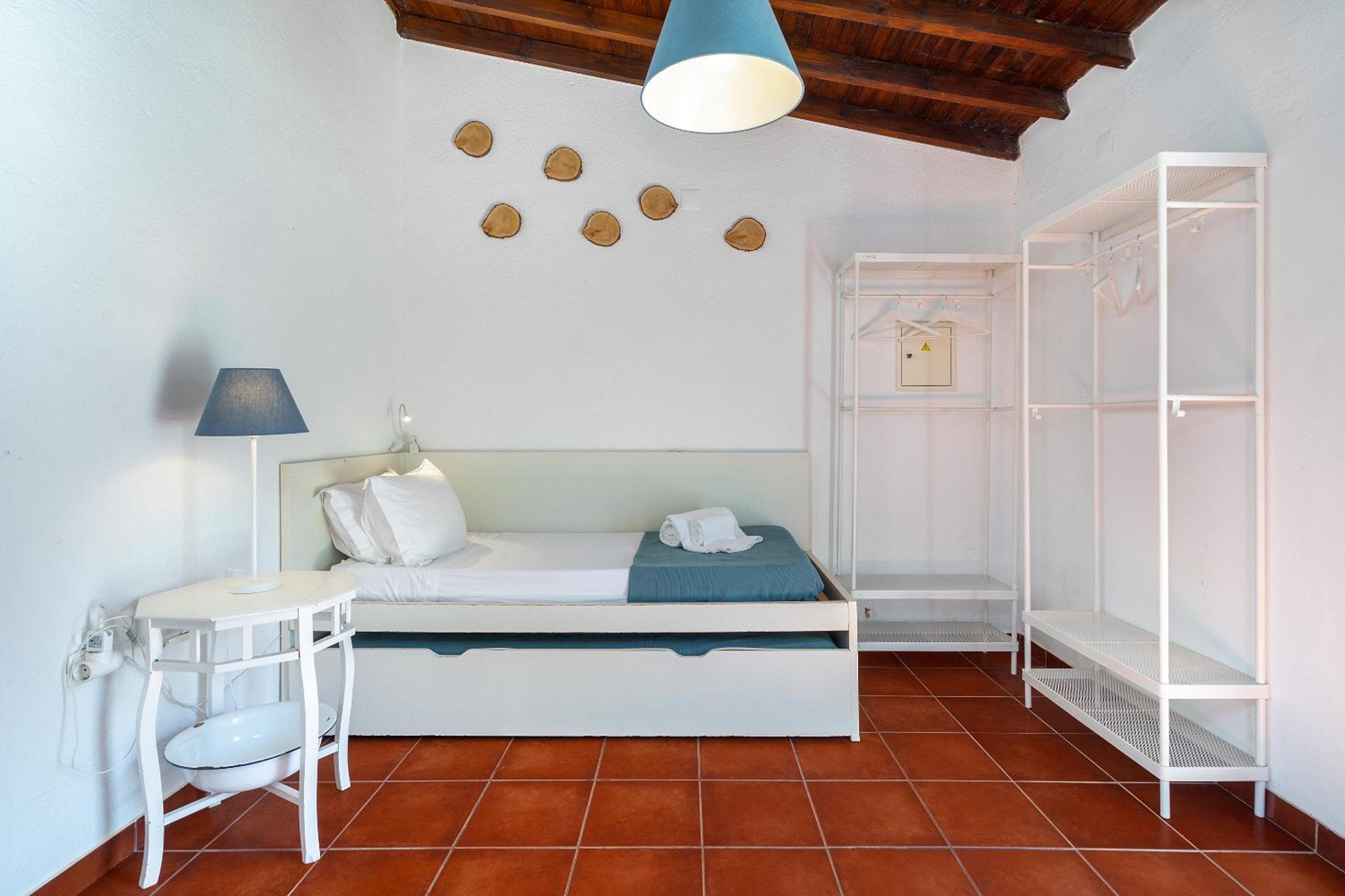 Chaparral Wonderful house in Nature 1h from Lisbon by Soulplaces