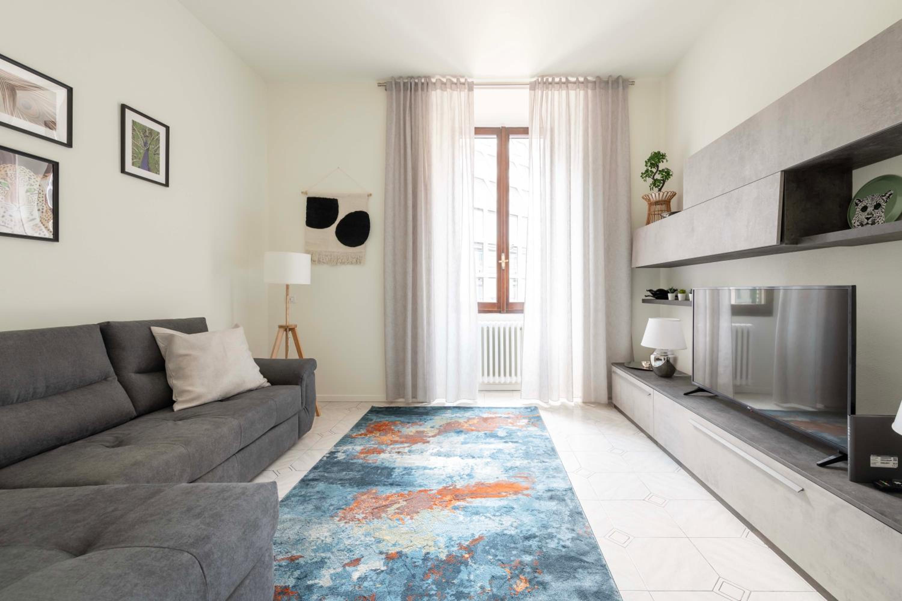 MILANO VOYAGER APARTMENT - 6 guests, 2 BD & 2 BH, Top neighborhood Milan city