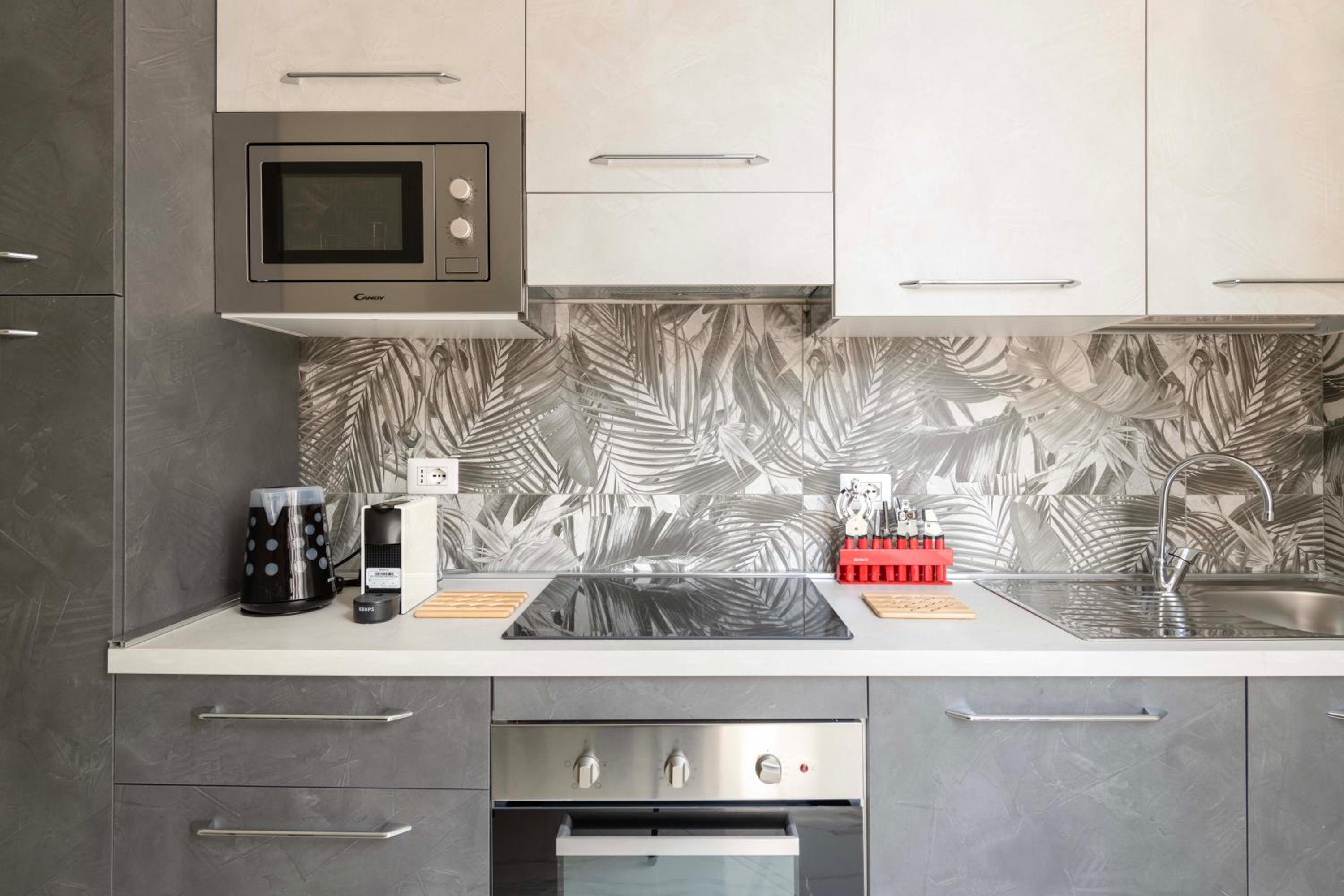 MILANO VOYAGER APARTMENT - 6 guests, 2 BD & 2 BH, Top neighborhood Milan city