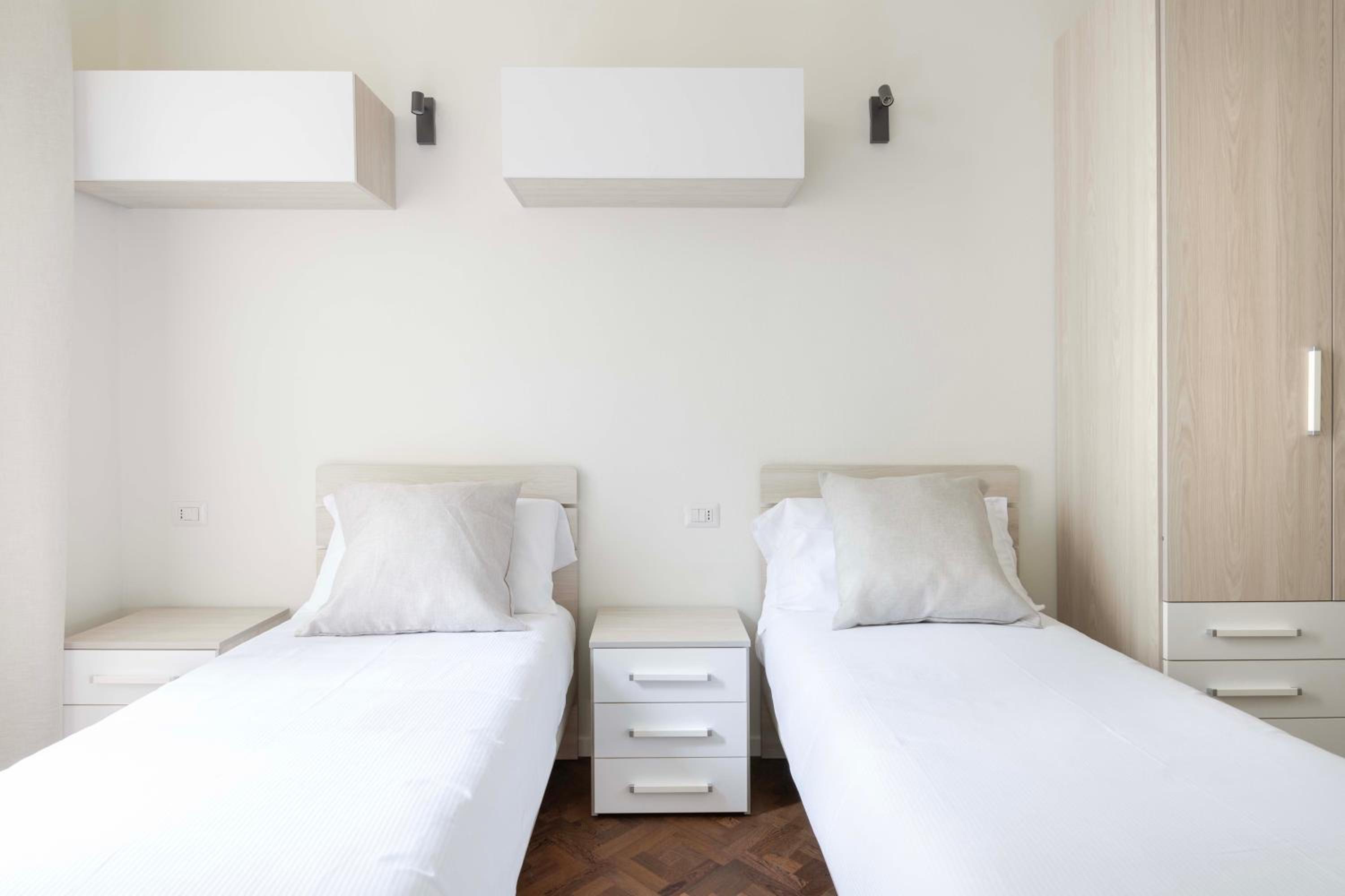 MILANO VOYAGER APARTMENT - 6 guests, 2 BD & 2 BH, Top neighborhood Milan city