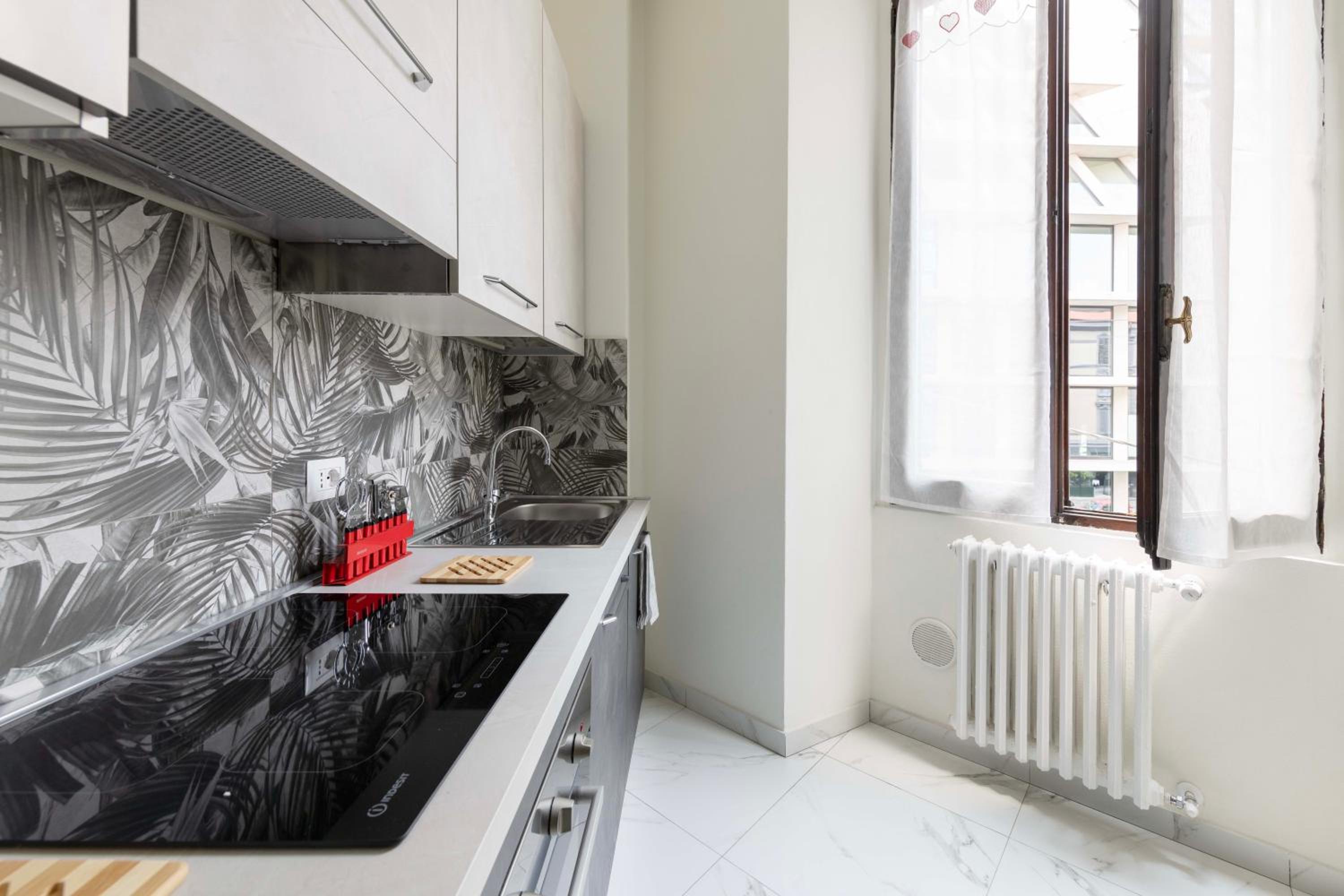 MILANO VOYAGER APARTMENT - 6 guests, 2 BD & 2 BH, Top neighborhood Milan city