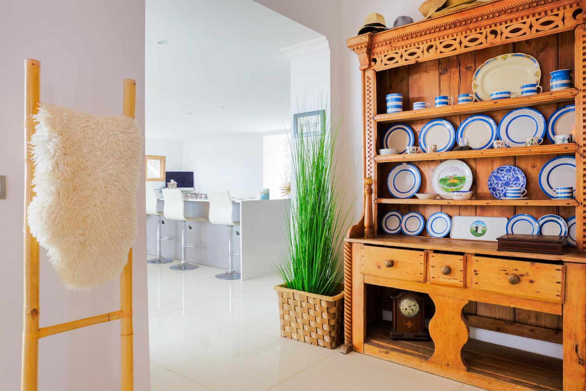 Villa Palacio and Yurt - 2 Pools - Hot Tub - Fantastic Sea Views view 4