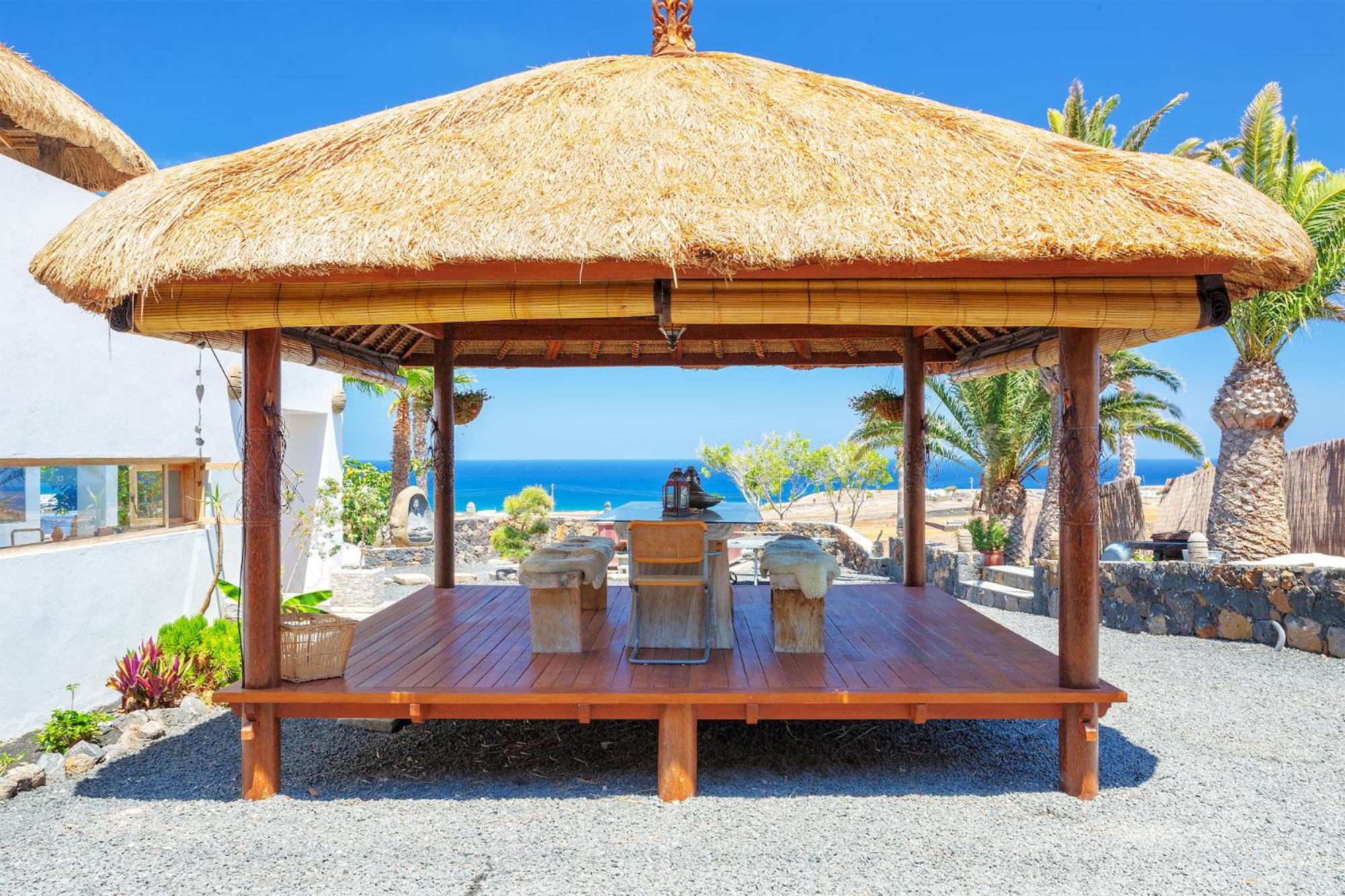 Villa Palacio and Yurt - 2 Pools - Hot Tub - Fantastic Sea Views view 2