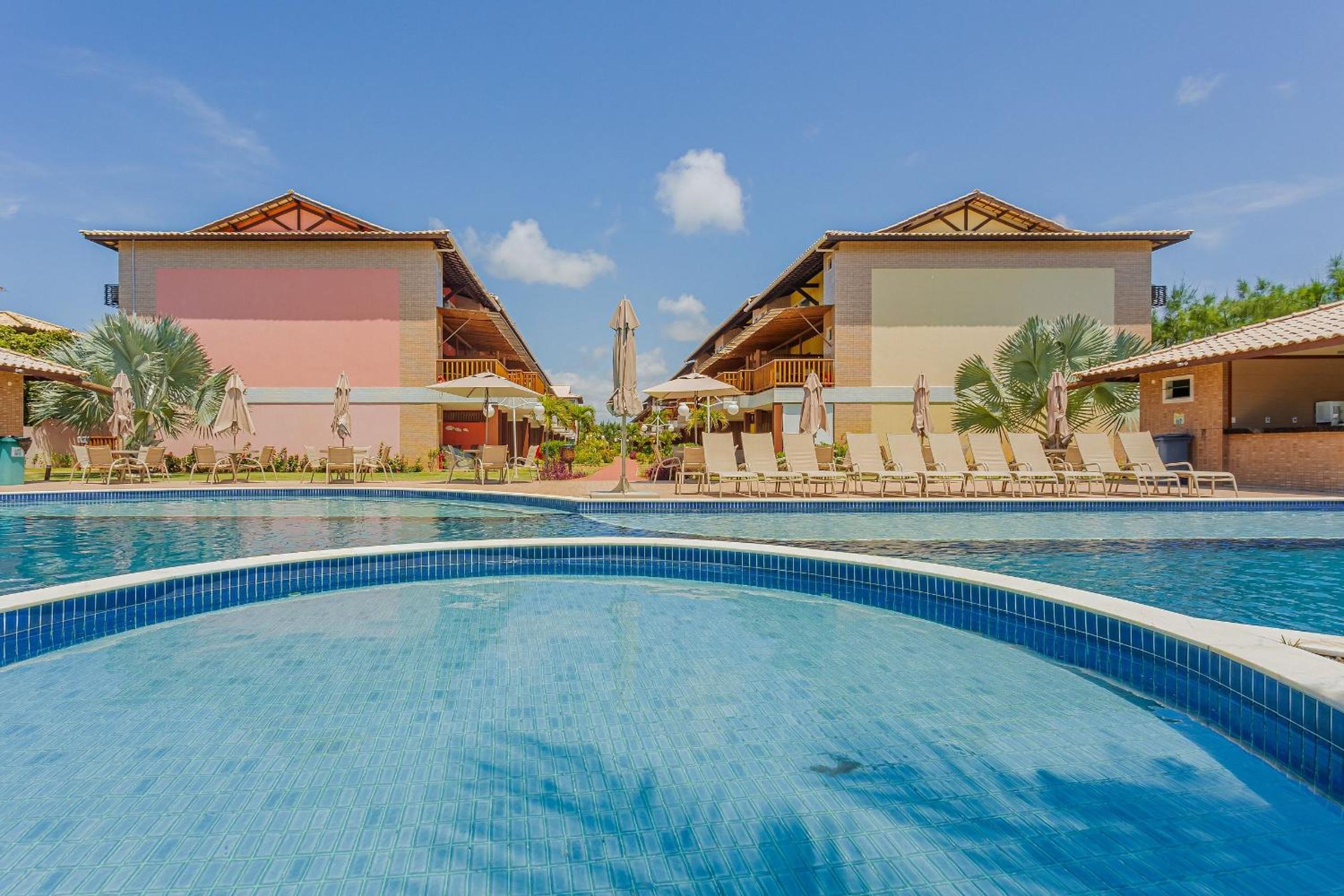 IT09 Beautiful Apartment 2 Suites - Pé na Areia, Itacimirim