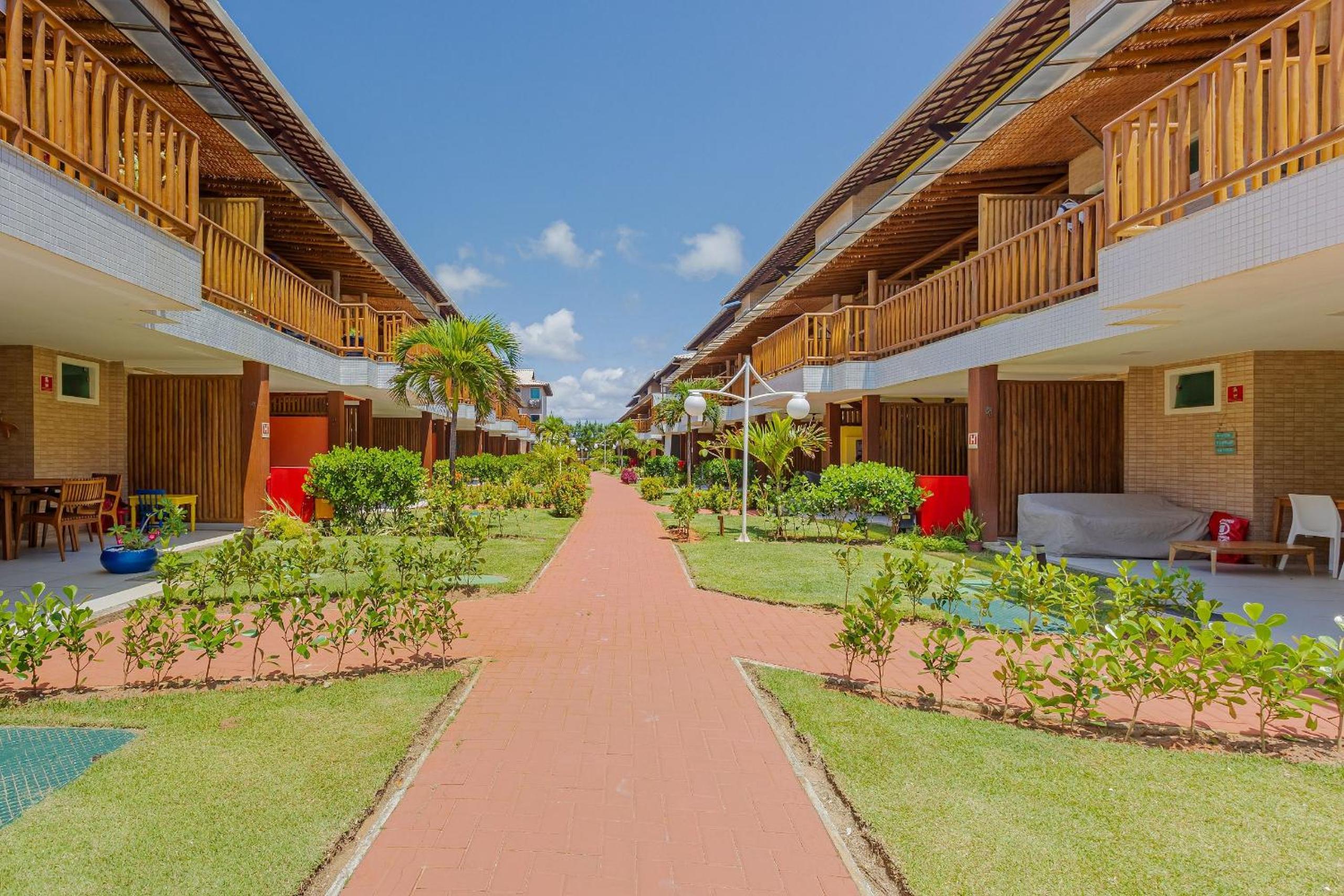IT09 Beautiful Apartment 2 Suites - Pé na Areia, Itacimirim