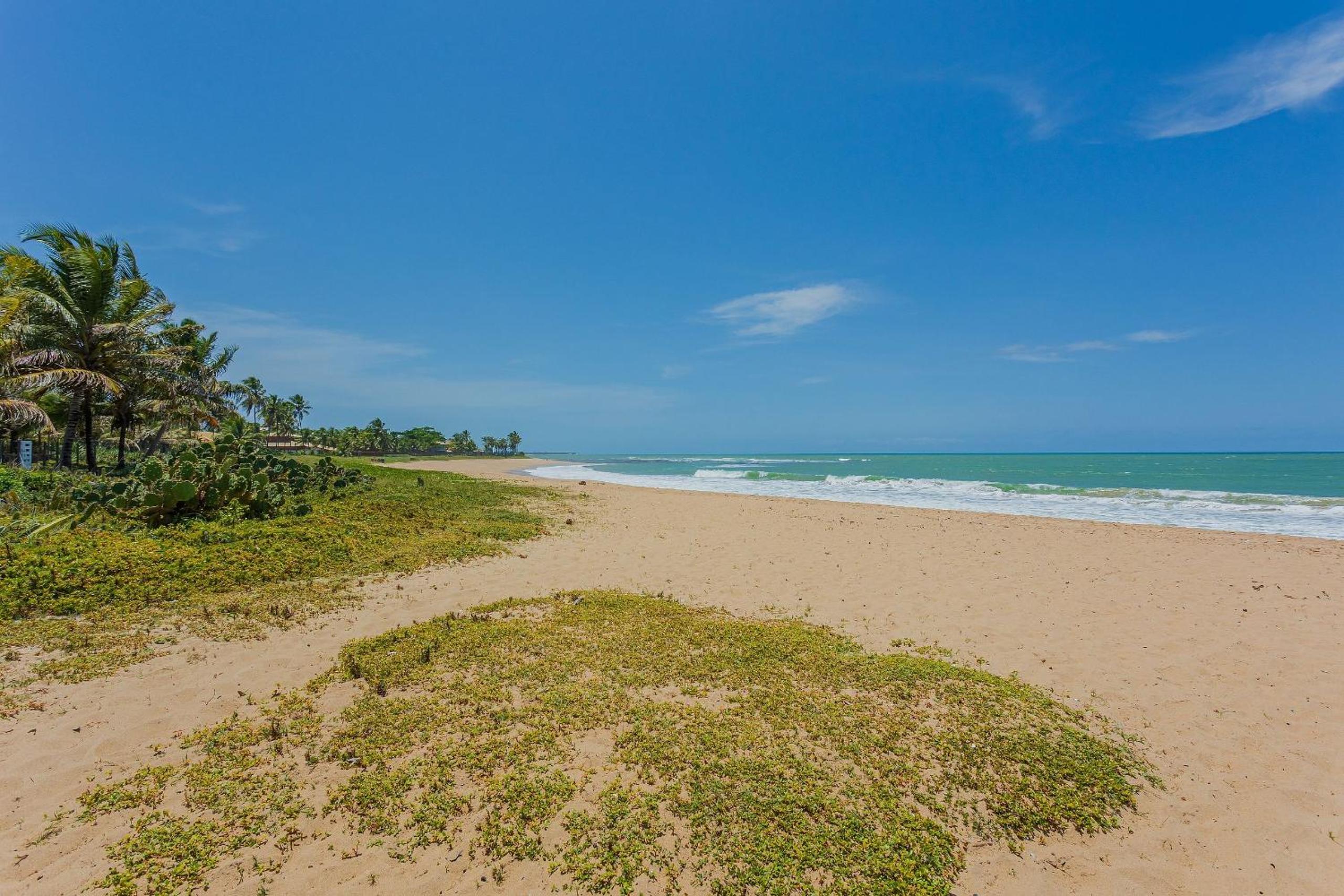 IT09 Beautiful Apartment 2 Suites - Pé na Areia, Itacimirim