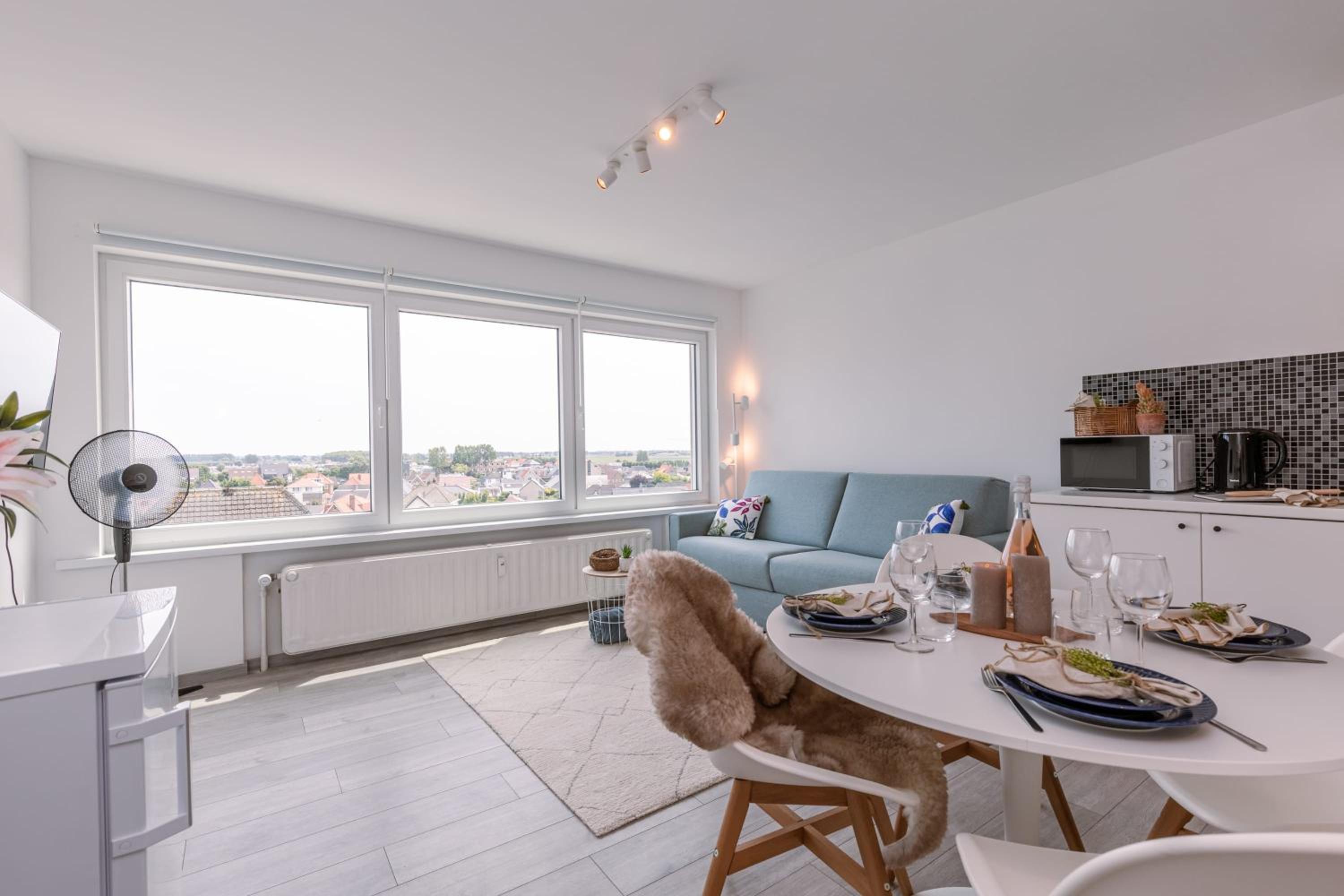 Moderne lichtrijke studio vlakbij strand en casino Middelkerke