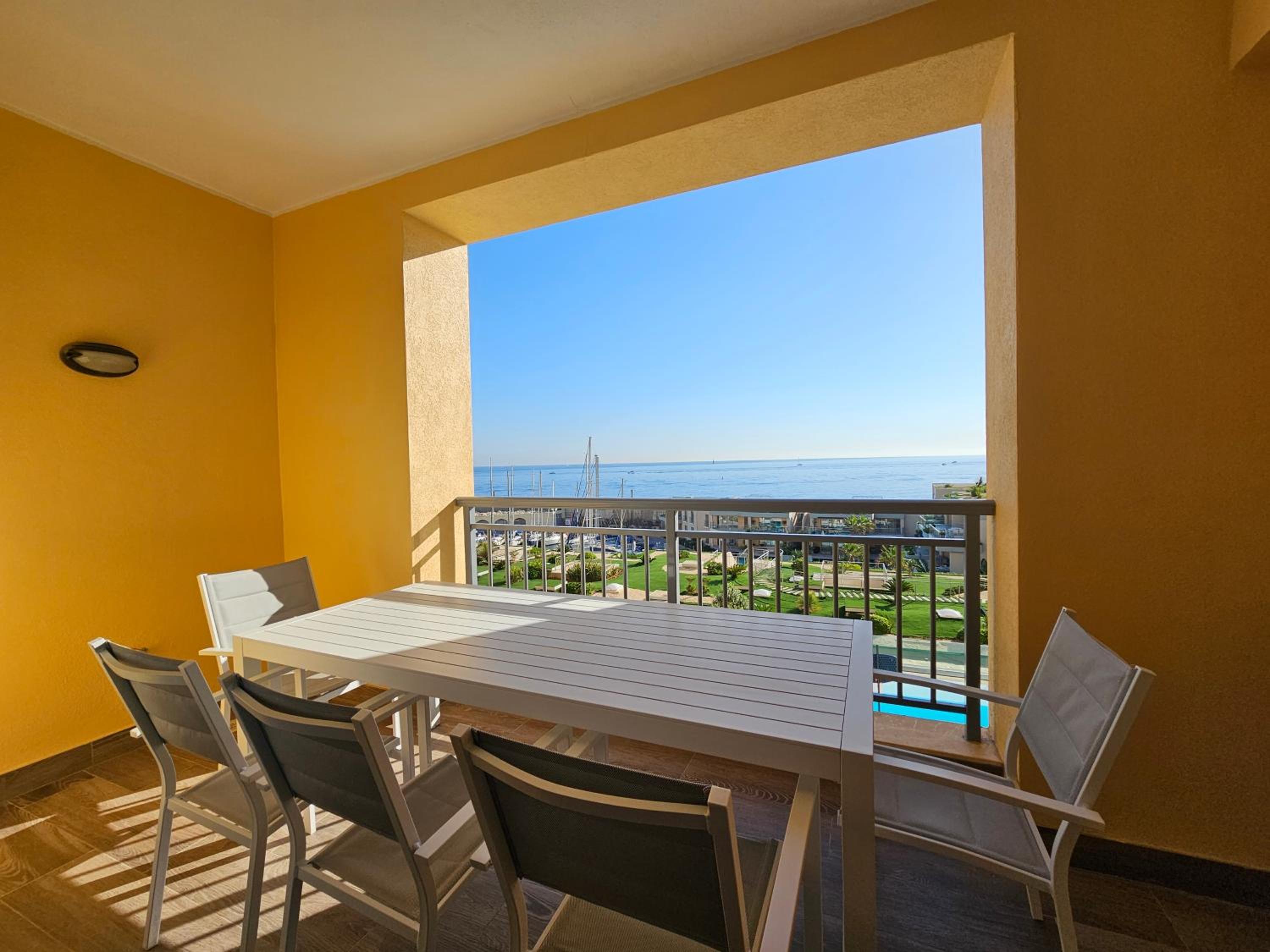 Stunning Seafront Portomaso Apartment view 4