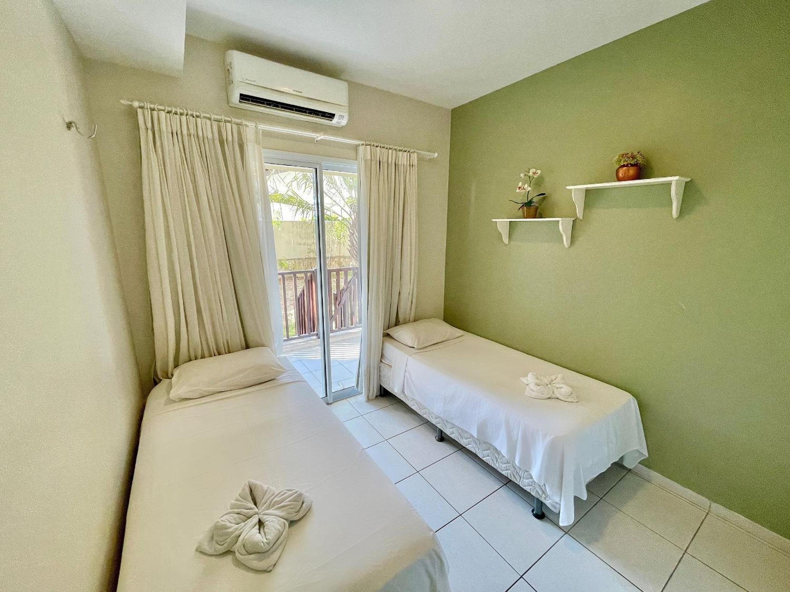 Beach Living Pé na Areia por Be My Guest