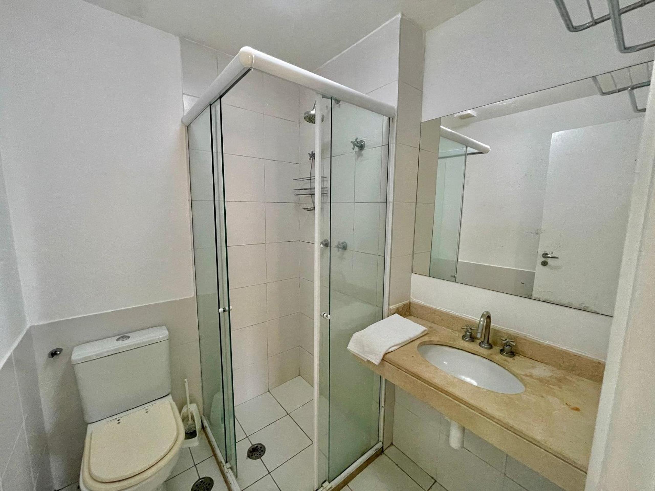 Beach Living Pé na Areia por Be My Guest