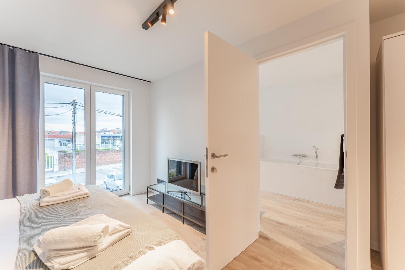 Modern & Spacious House